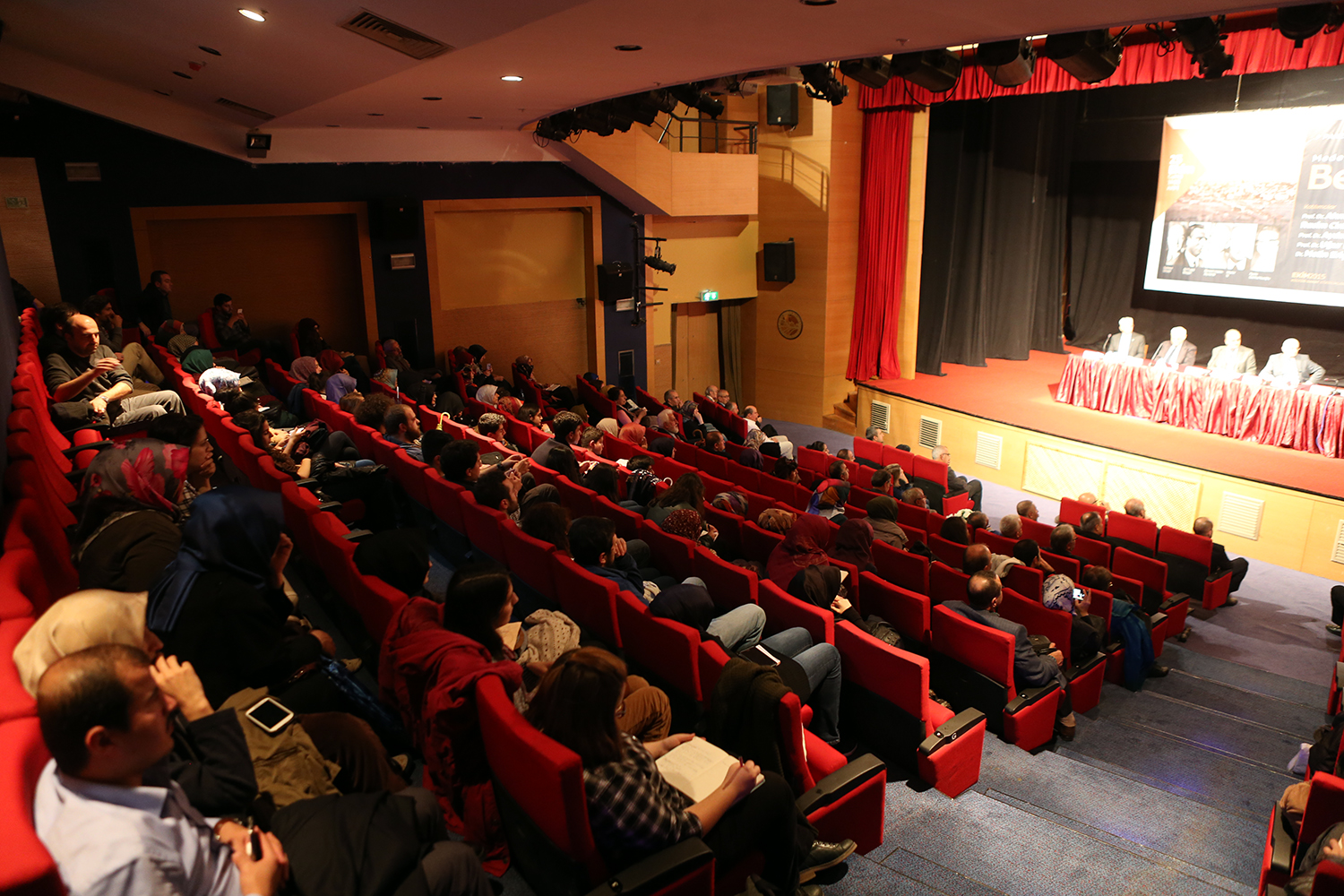 Gönlüyle Aklını Dengelemiş ‘Beş Şehirli’