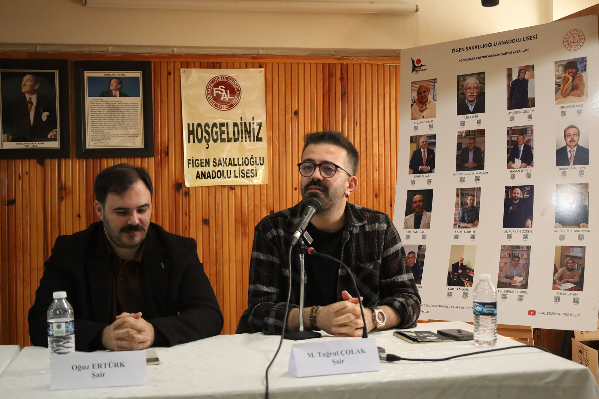 Şairler öğrencilerle en özel dizeleri paylaştı 