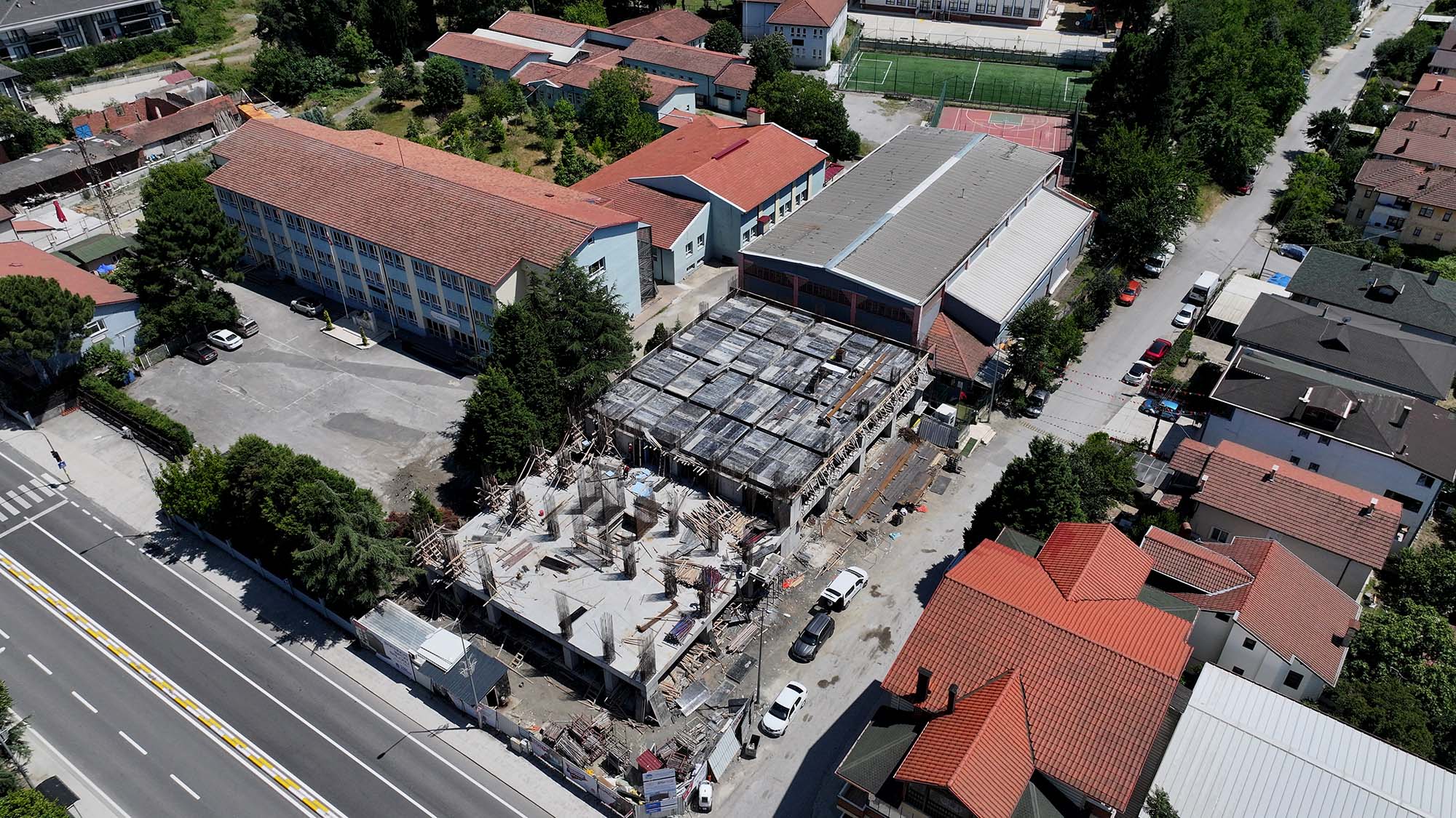 Sporda yatırım seferberliği ile Sakarya geleceğin yıldızlarını yetiştirecek: Spor salonlarında son durumu Yusuf Alemdar paylaştı 