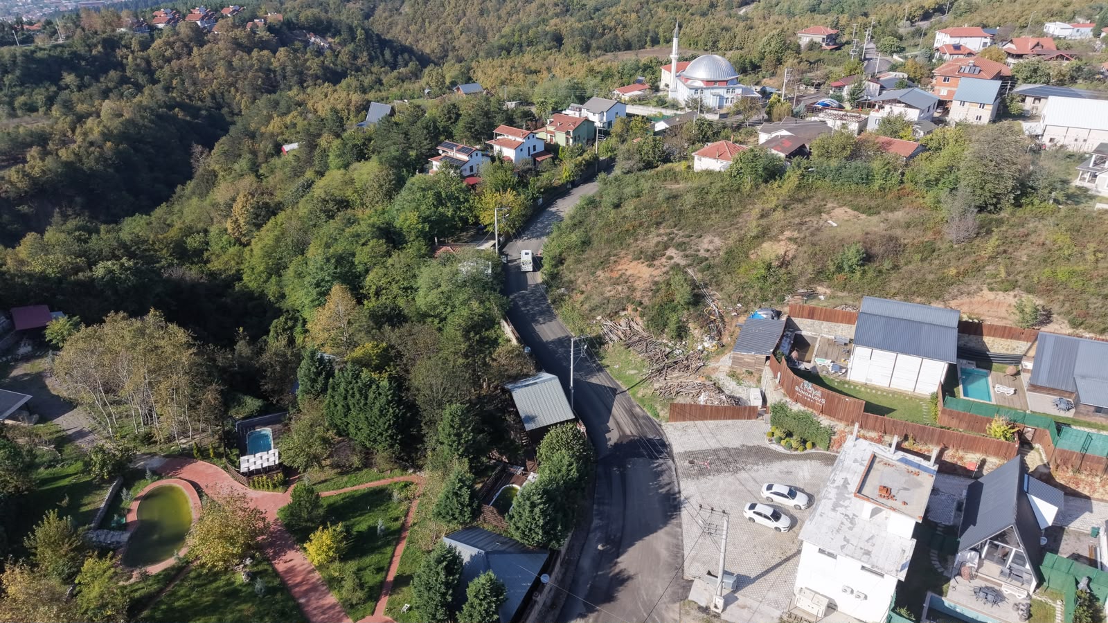 Sapanca Hacımercan’da yollar sıcak asfaltla buluştu