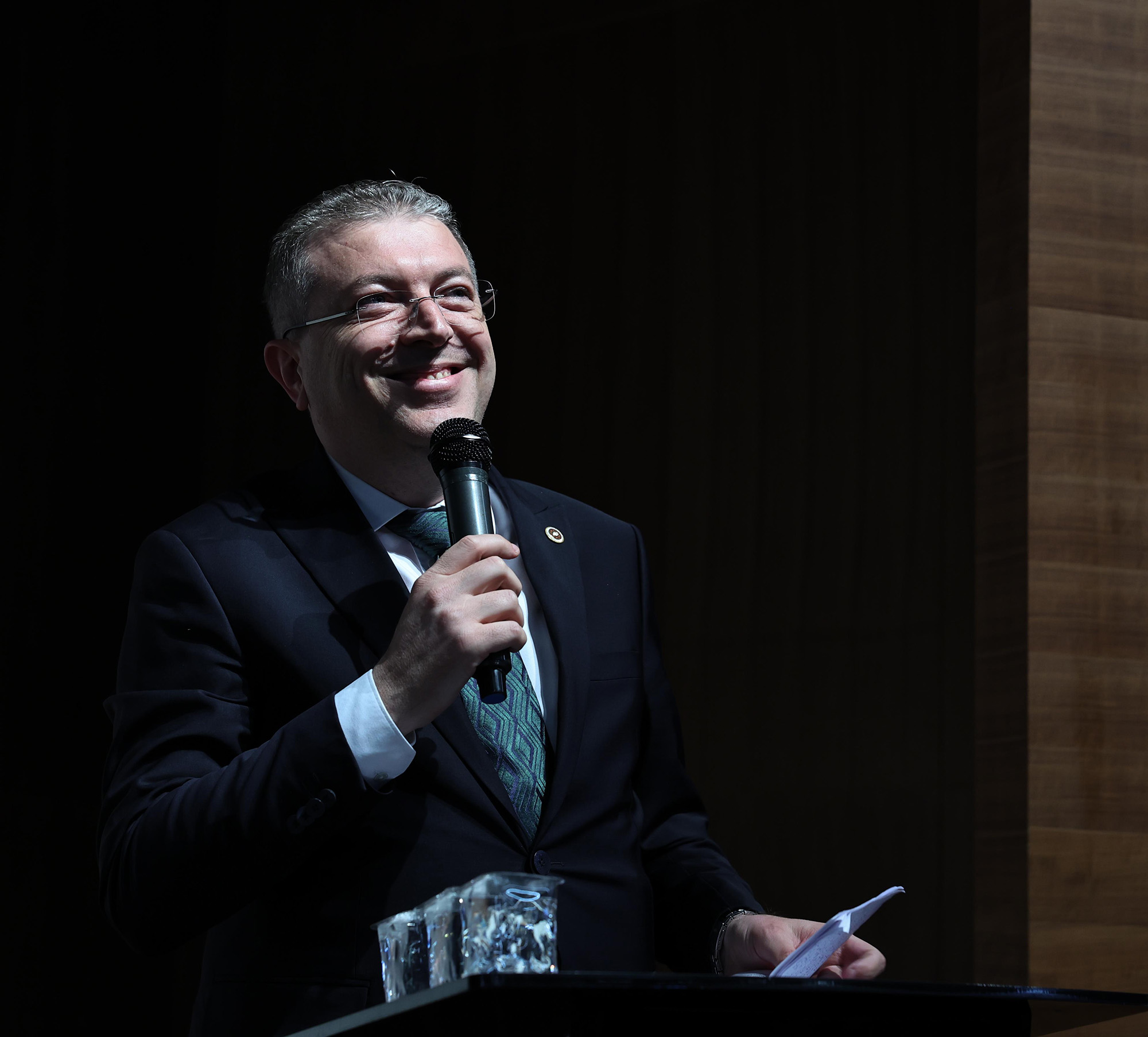 “Yanık’tan başlayacak 6 kilometrelik yaşam alanı için ihaleye çıkıyoruz”