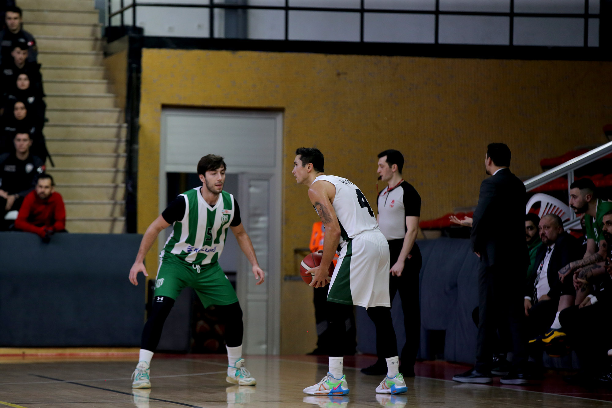 Büyükşehir basketboldan taraftarı önünde Vefa galibiyeti: 83-73