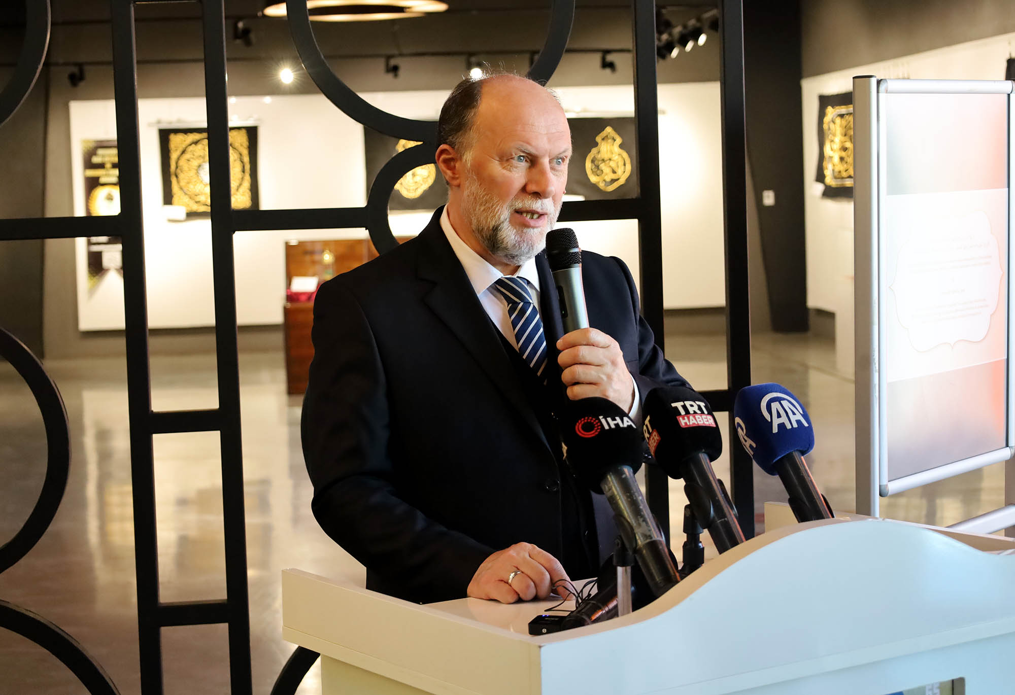 Hz. Muhammed Mustafa’nın emanetleri Sakarya’da: Mukaddes eserler ilk andan itibaren ilgi odağı oldu