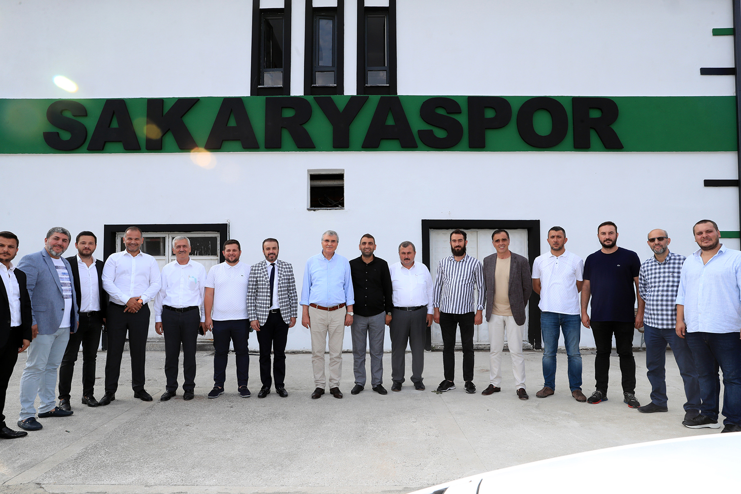 “Hedefimiz Sakaryaspor'u hak ettiği noktaya ulaştırmak”