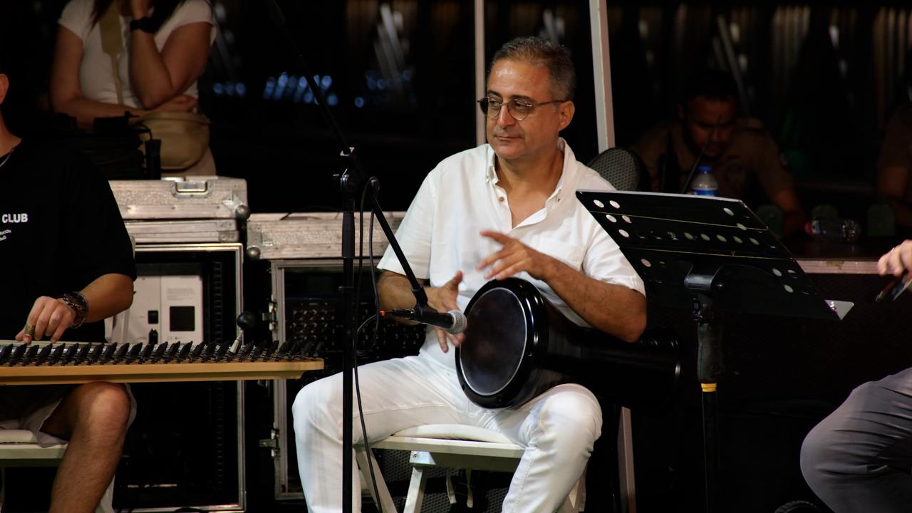 TRT FM yayın tuşuna bu kez Sakarya’dan bastı: Aziz Duran Parkı’nda unutulmaz akşam