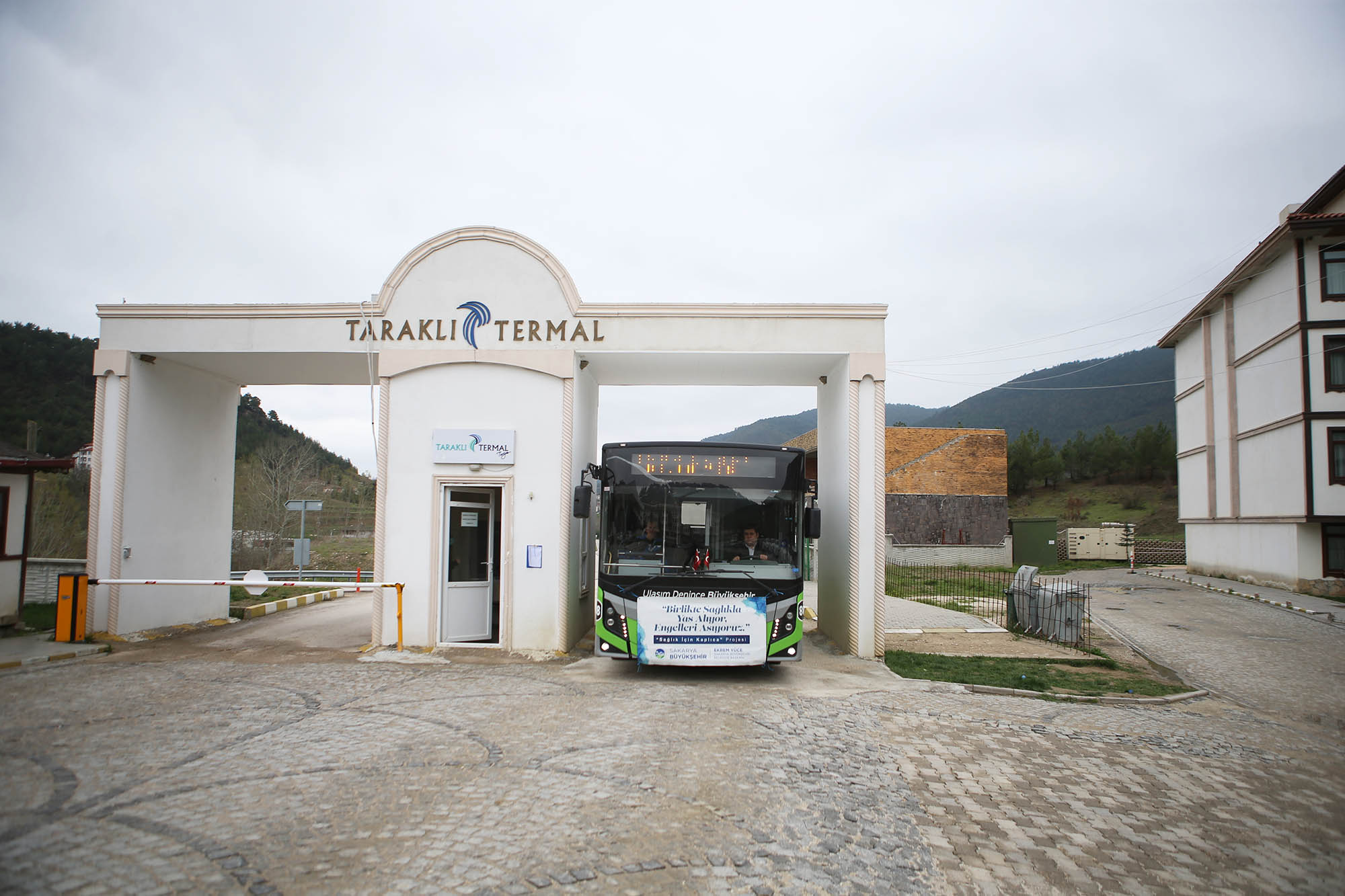 Yaşlılara stresten uzak keyifli bir termal tatil