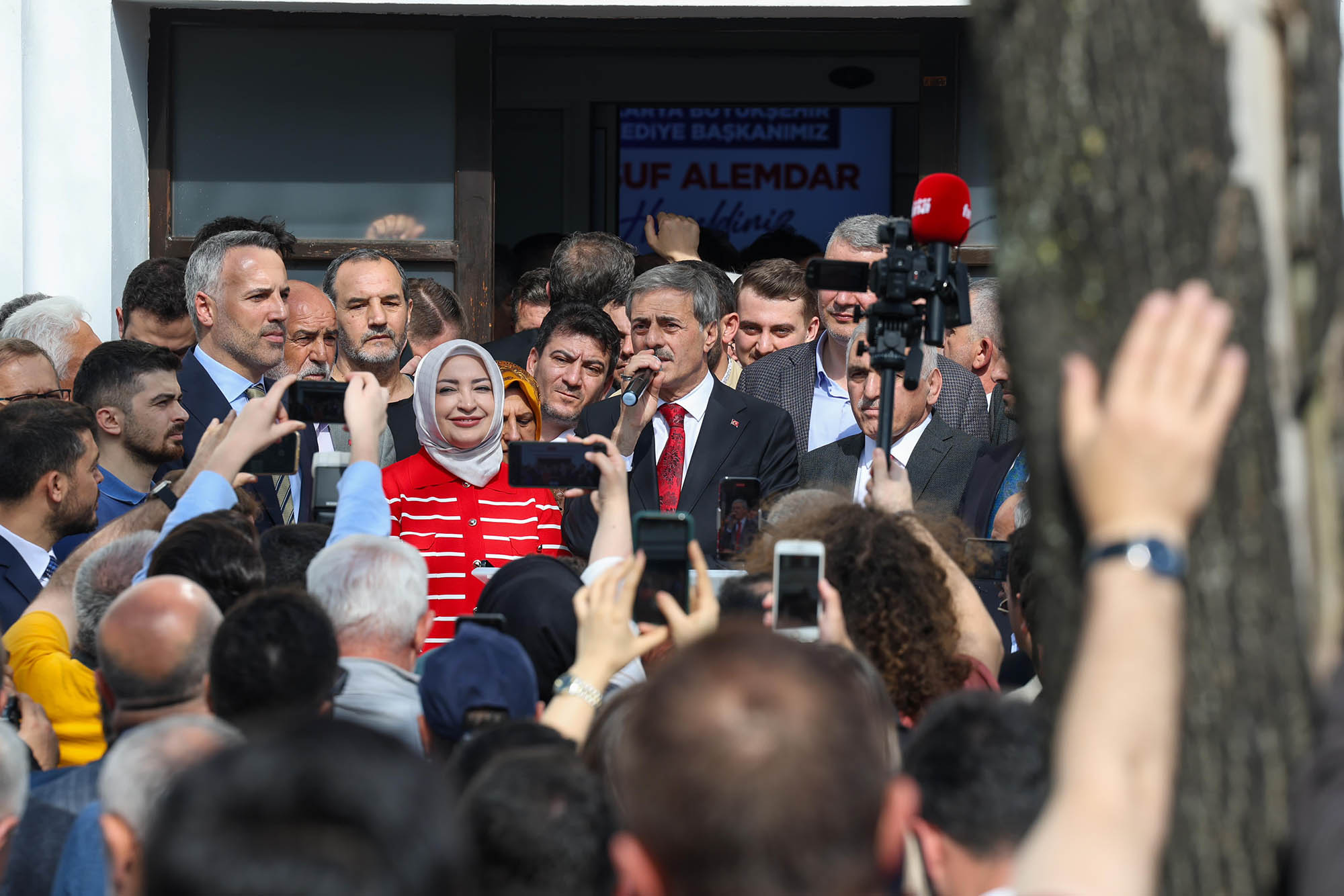 Büyükşehir’de hizmet bayrağı artık Yusuf Alemdar’da: “Bizim yarışımız, hizmet yarışıdır”