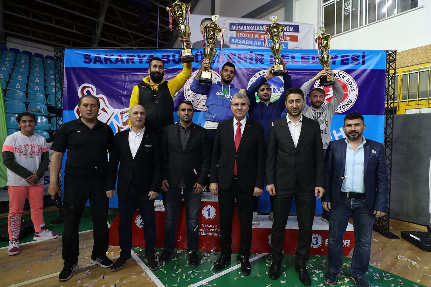 “Sporda mücadeleyi sonuna kadar sürdürmek başarıyı getirir”