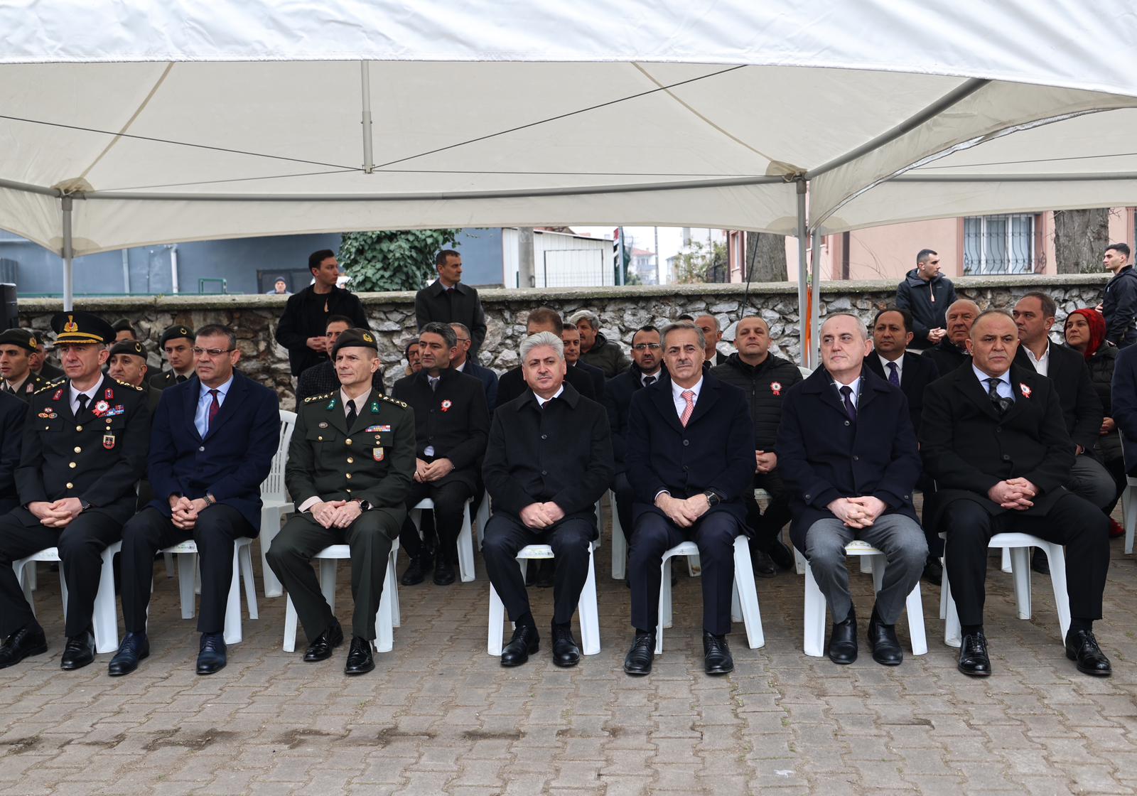 Yusuf Alemdar: “Şehadete koşarak tarihin yönünü değiştirenler, görülmemiş bir destan yazdılar”