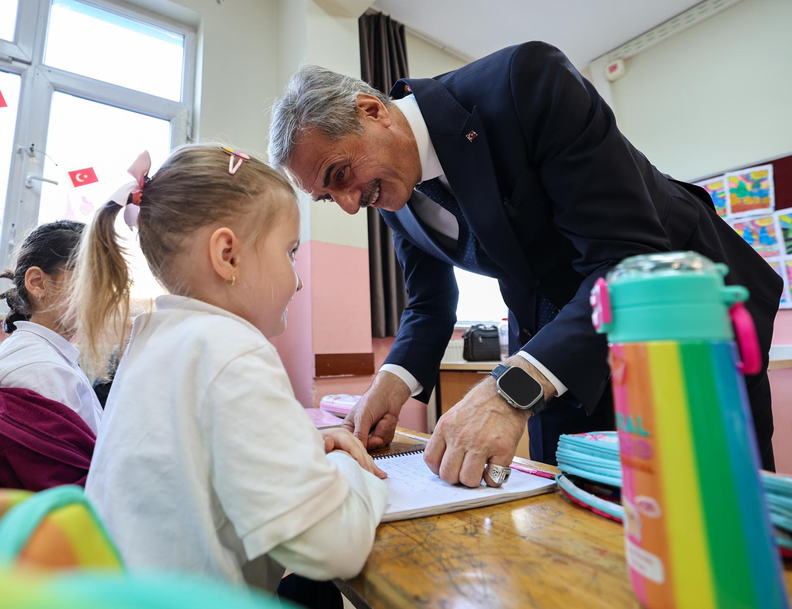 Minik Ravza arkadaşlarına verdiği ‘Yusuf Alemdar’ı getireceğim’ sözünü tuttu