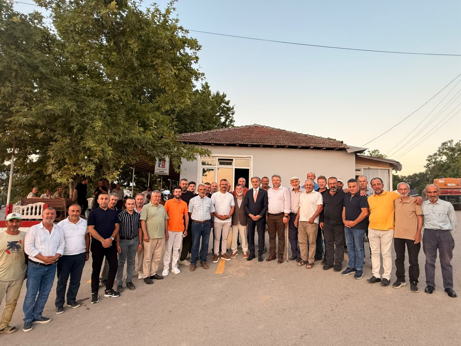Başkan Alemdar, Geyve Bayat’ta hemşehrileriyle buluştu