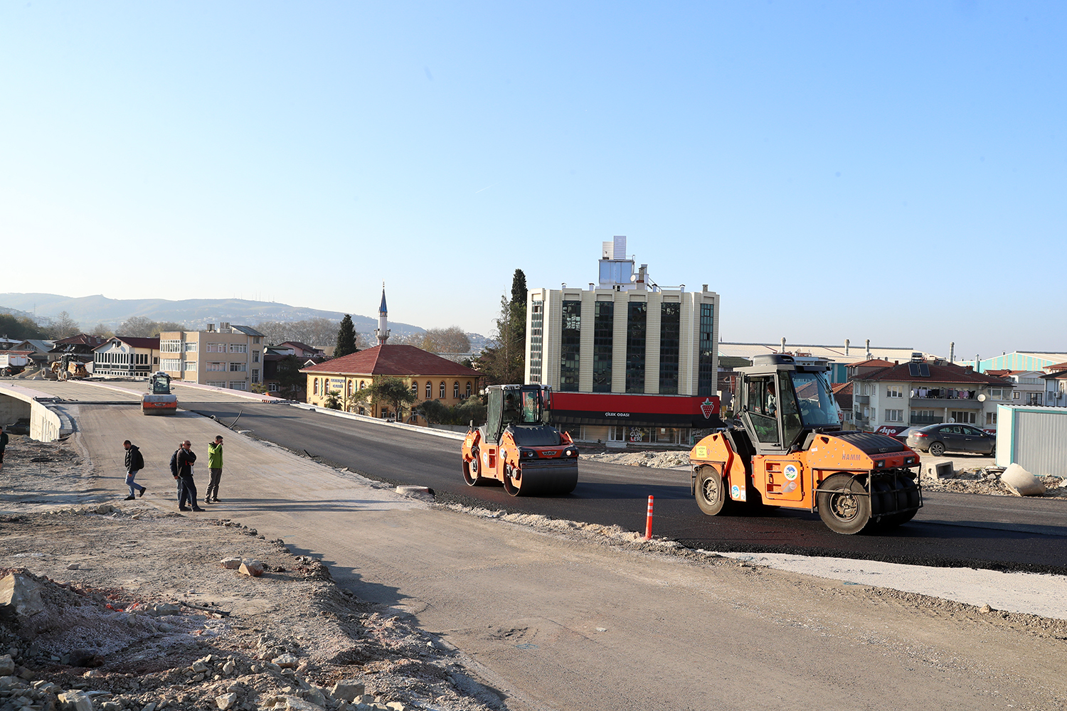 Sakarya Köprülü Kavşağı çift yönlü olarak trafiğe açılıyor