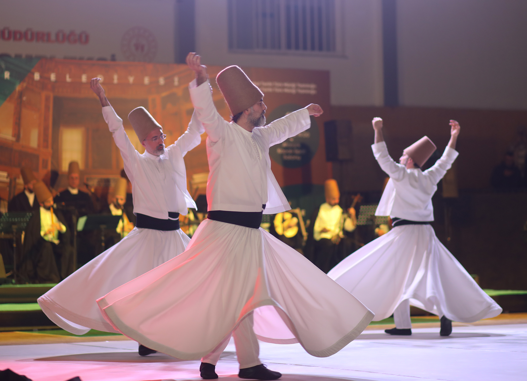 Mevlâna’nın ‘düğün gecesinde’ duygu yüklü program