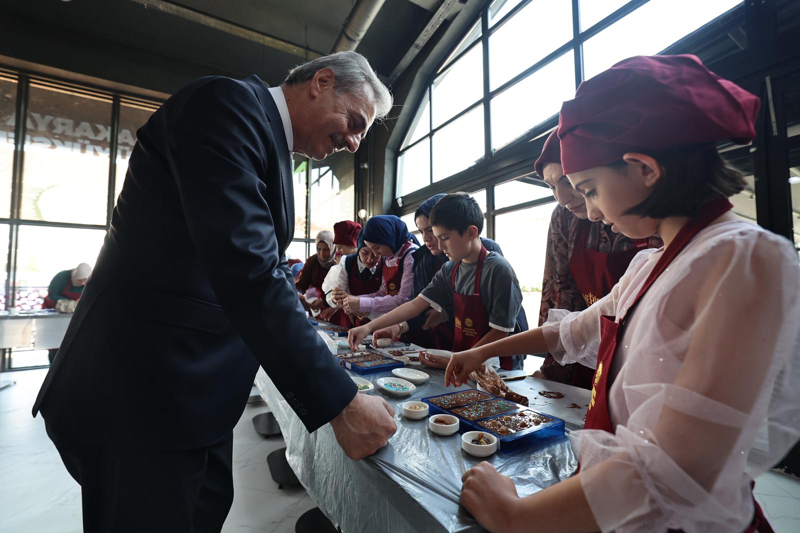 “Aile kurumunu güçlendirmeye devam edeceğiz”