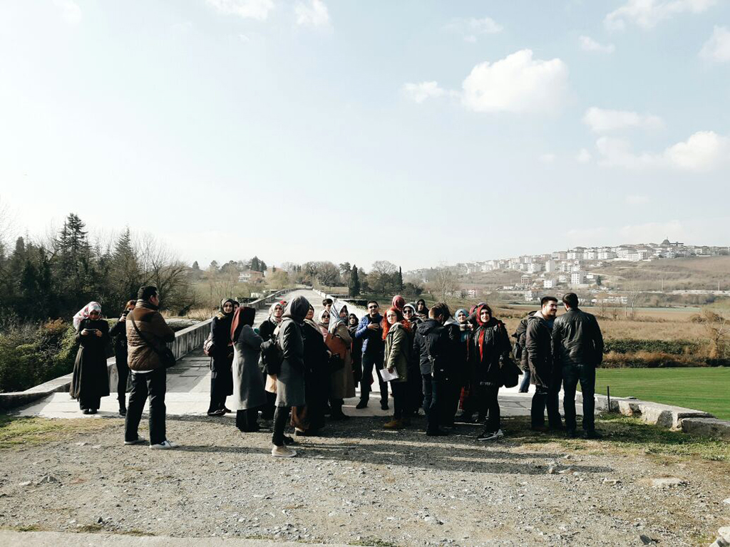 Tarihi mekanları yerinde gördüler