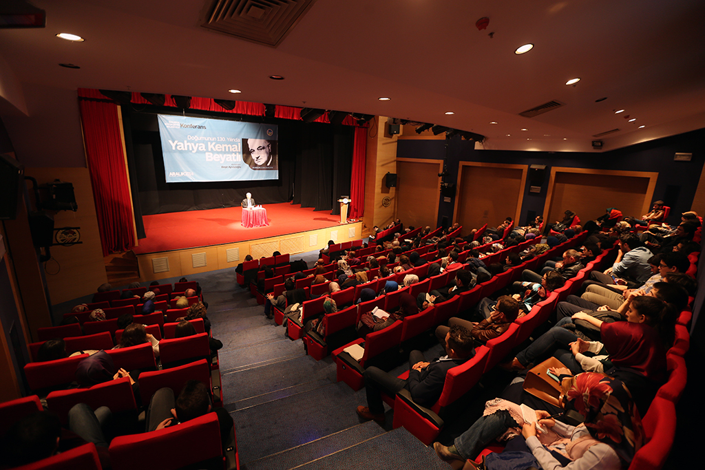 Sanatını Milli Değerler Şekillendirdi