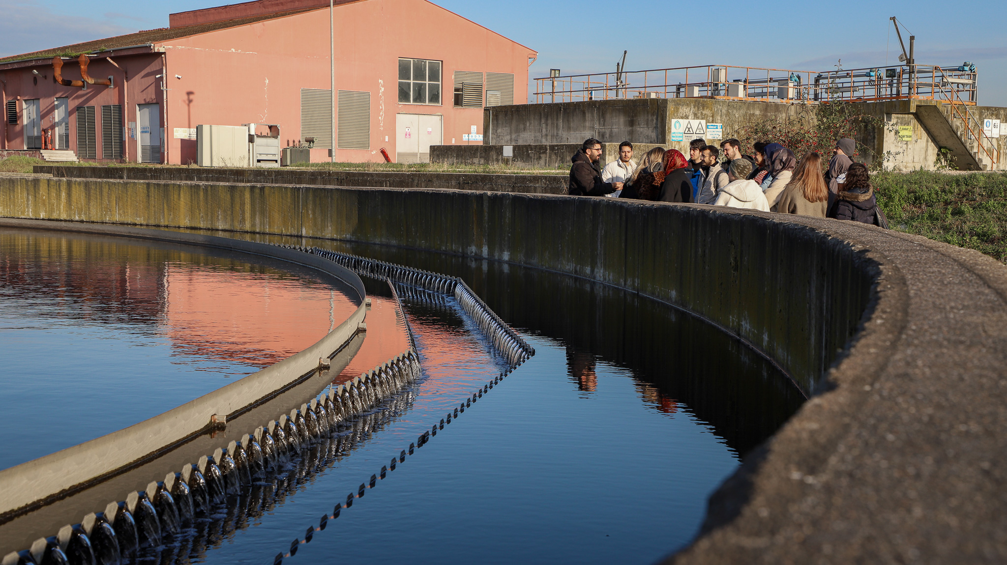 SASKİ geleceğin sağlık neferlerini tesislerinde ağırladı