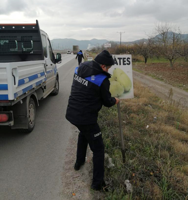 Zabıtadan seyyar satıcılara sıkı denetim