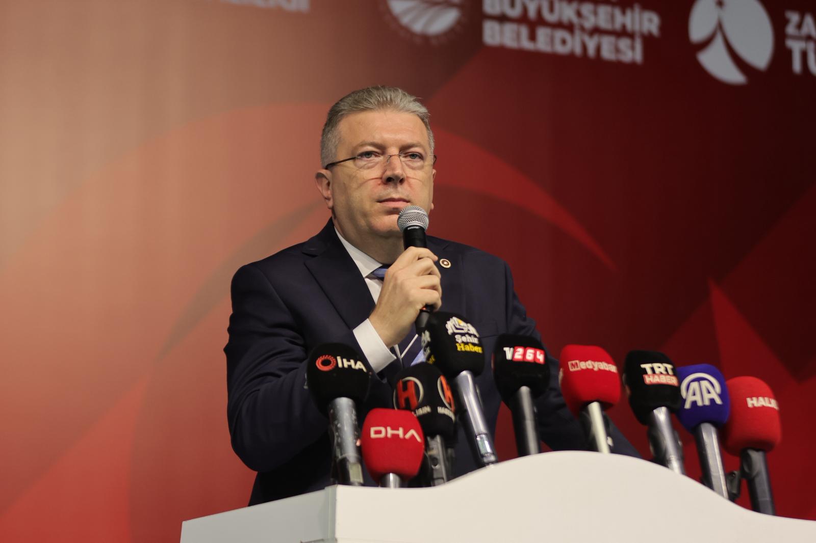 “O gece dünya, inananların vatan uğruna neler yapabileceğini izledi”
