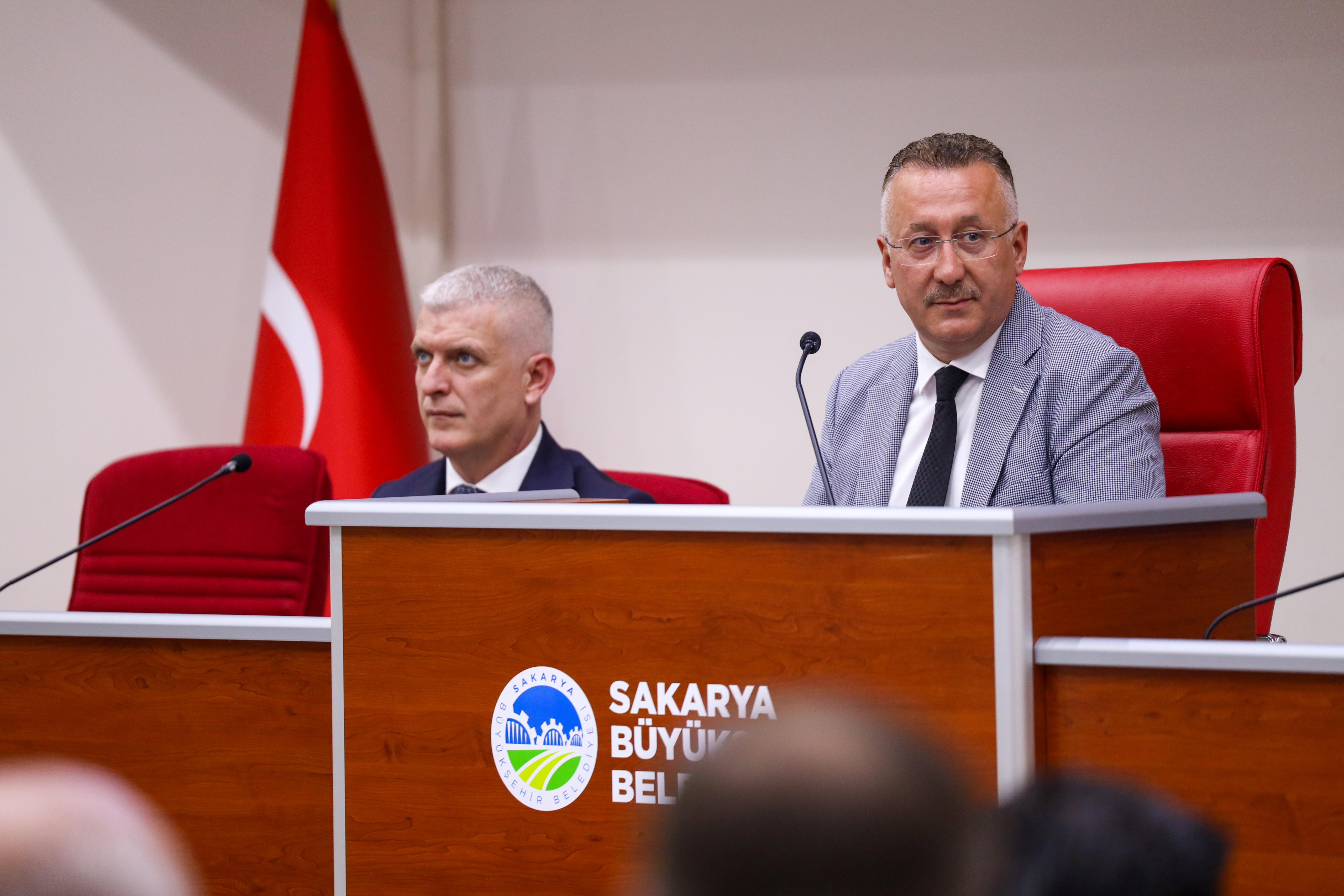 Ulaşımda öğrenciler için ücretsiz seyahat ve indirim: “Müjdelerimiz devam edecek”