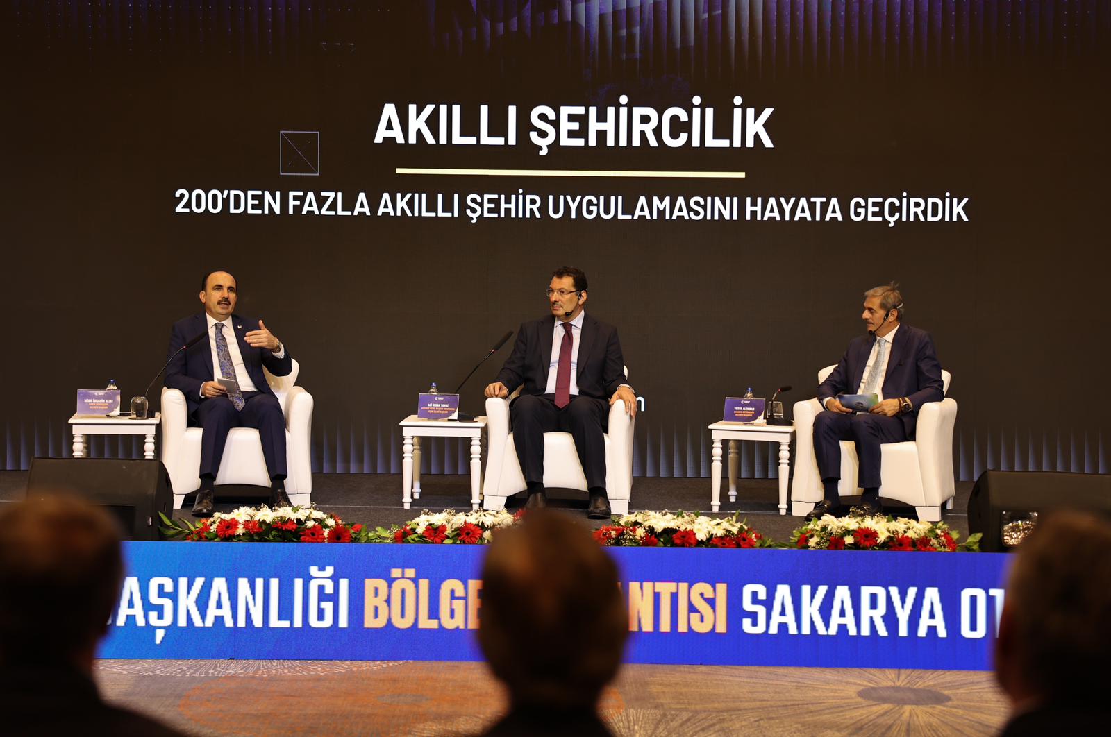 16 şehir, 111 belediye başkanıyla AK Parti’nin hizmet neferleri Sakarya’da