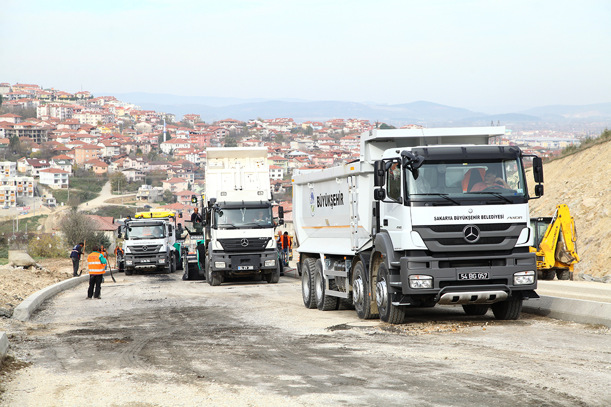 Kampüs Yolu’nda Asfalt Çalışmaları Başladı