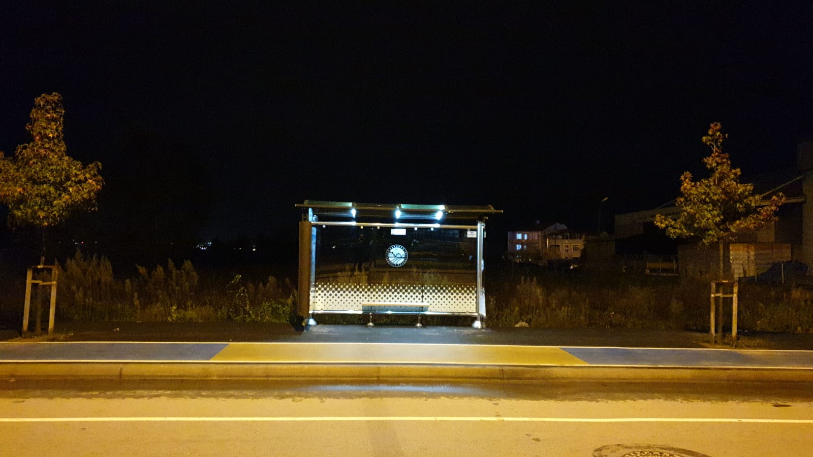 Kapalı duraklara LED sistemleri kuruldu