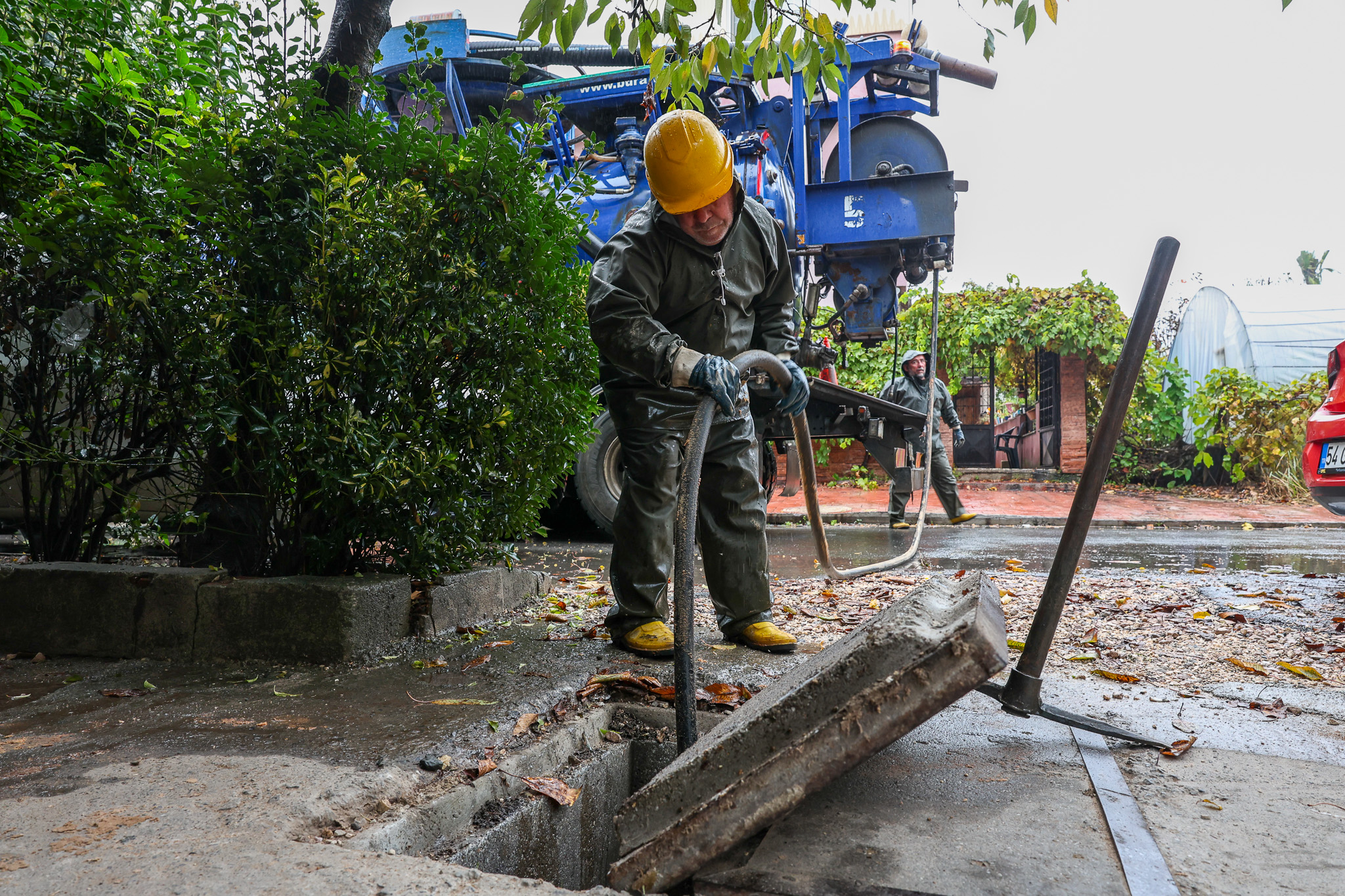 SASKİ’den yoğun yağışa hızlı müdahale
