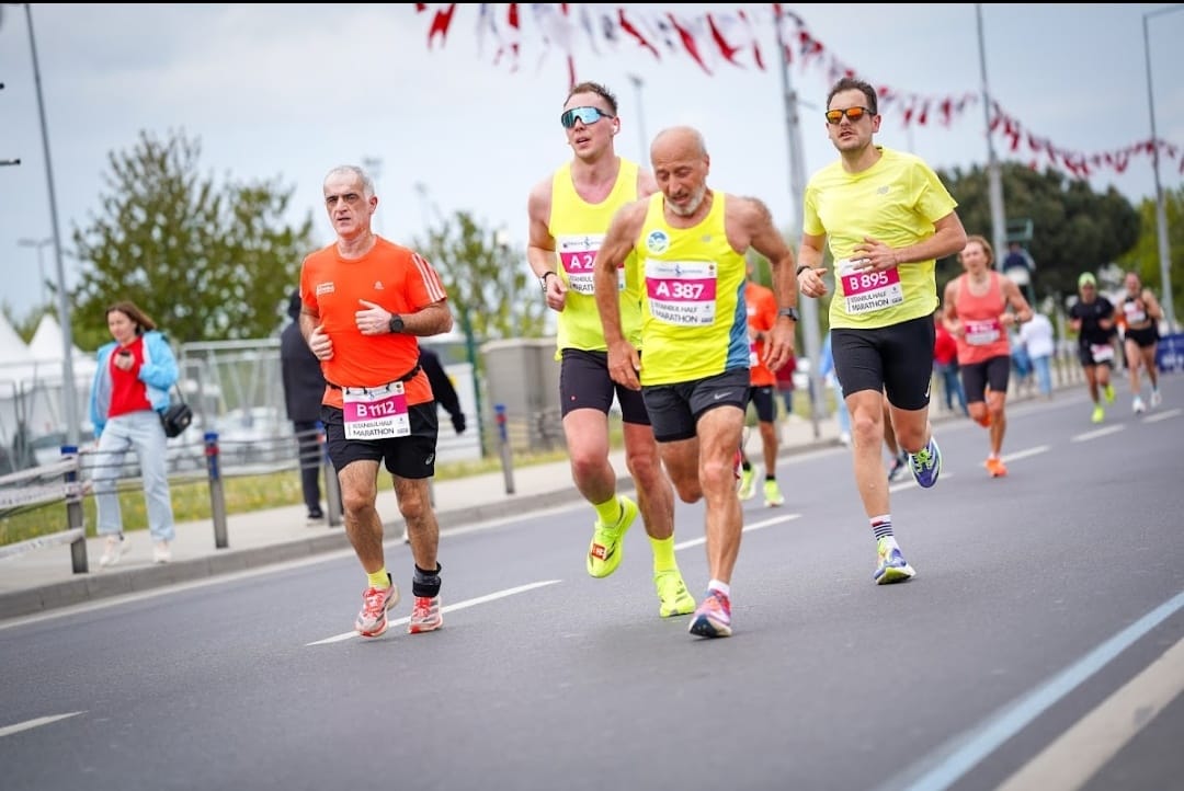 Ali Turan bir maratonda daha Sakarya’nın gururu oldu