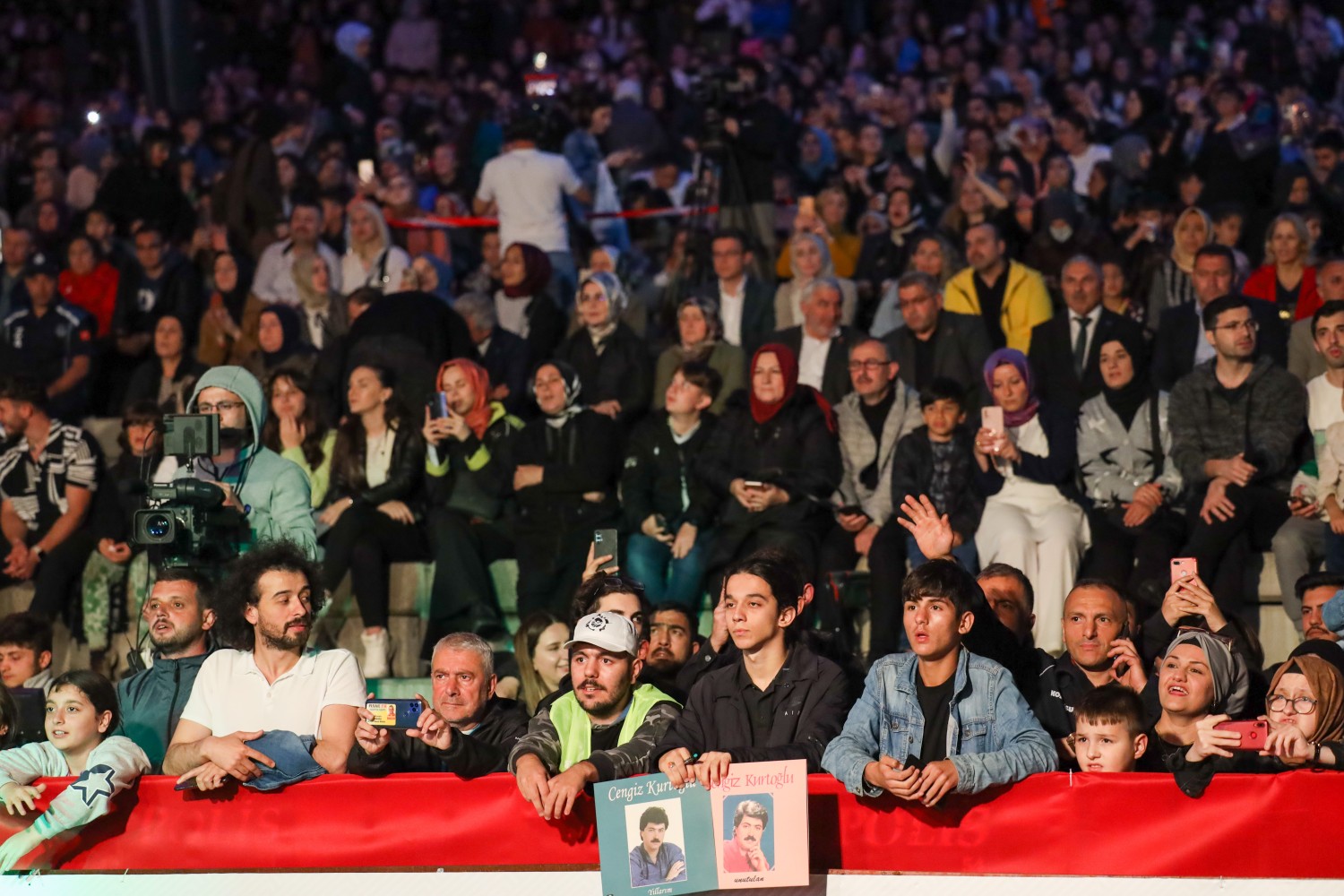 Vadide Dünya Kupası yarışları sonrası Cengiz Kurtoğlu rüzgarı