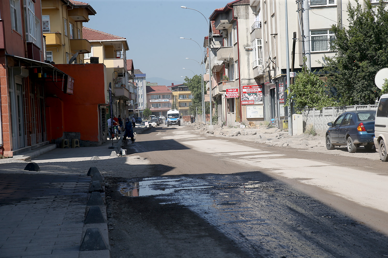 Hacıoğlu Mahallesi’nde altyapı tamam sıra üstyapıda