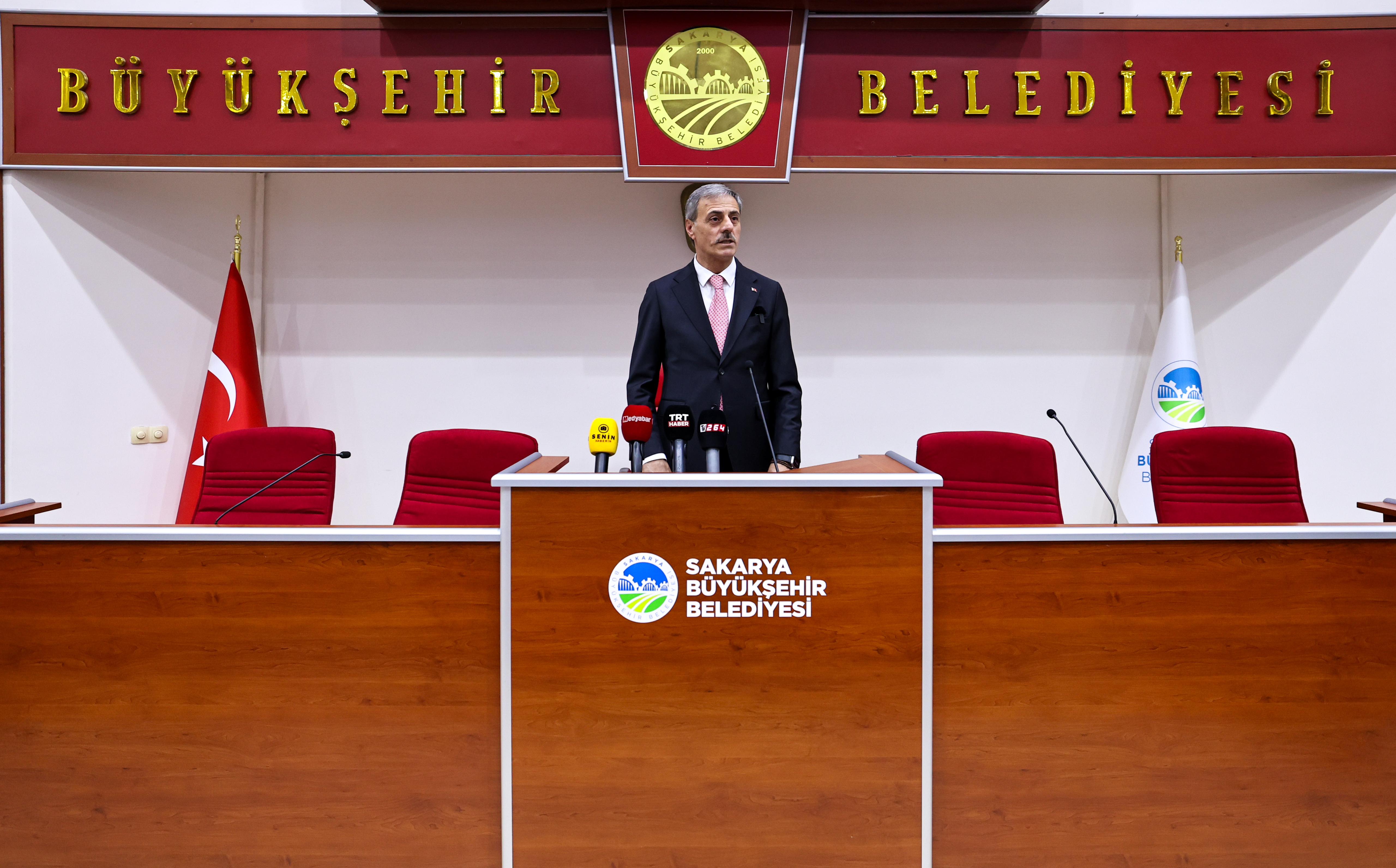 Alemdar vatandaşa meclisin kapısını açtı: “Bu şehrin geleceğine birlikte mühür vuracağız”