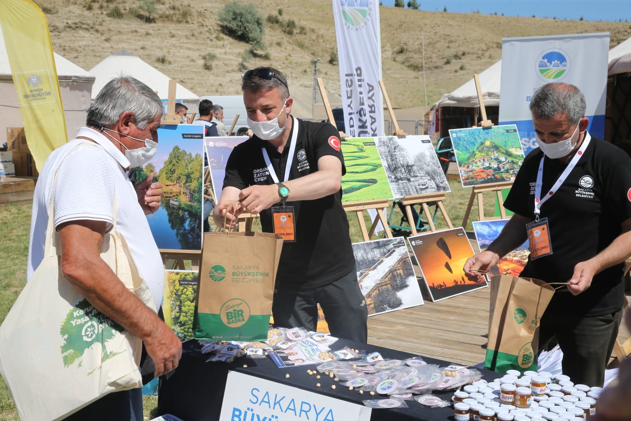 Şehrin değerleri Ahlat’ta tanıtılıyor