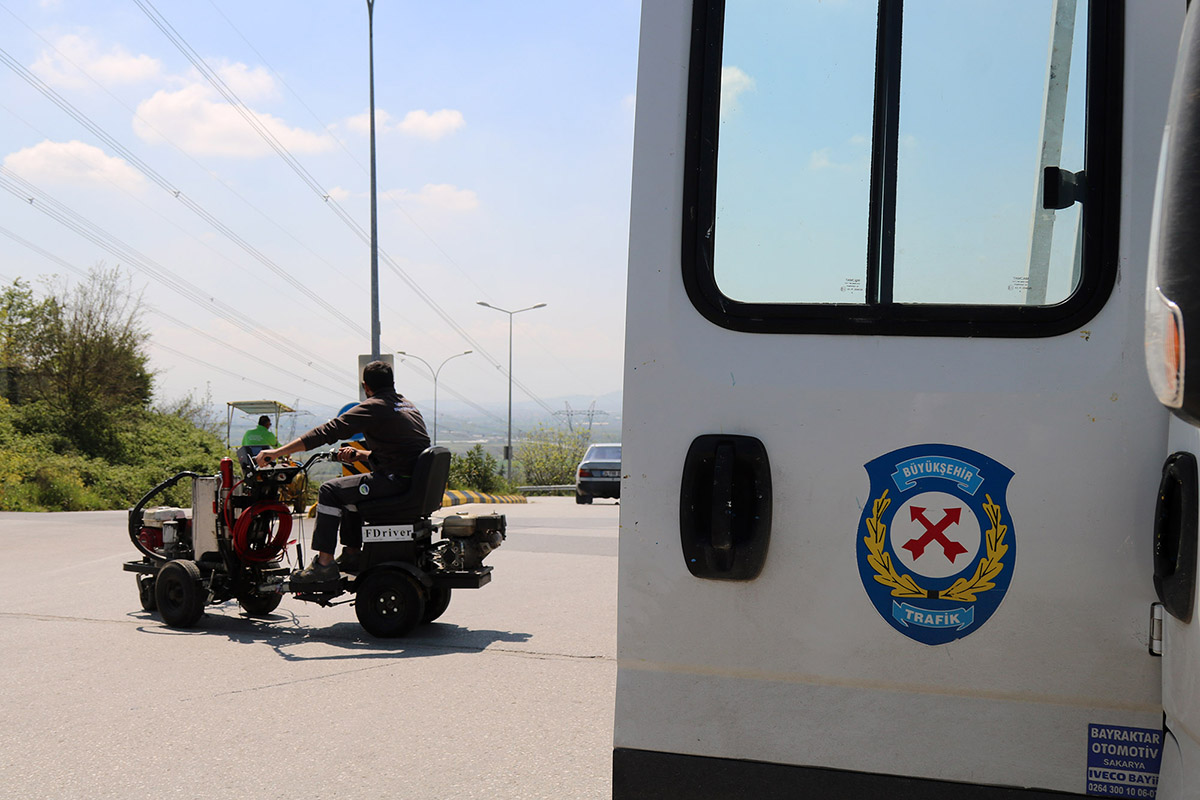 Büyükşehir 3 farklı noktada işlemleri tamamladı 