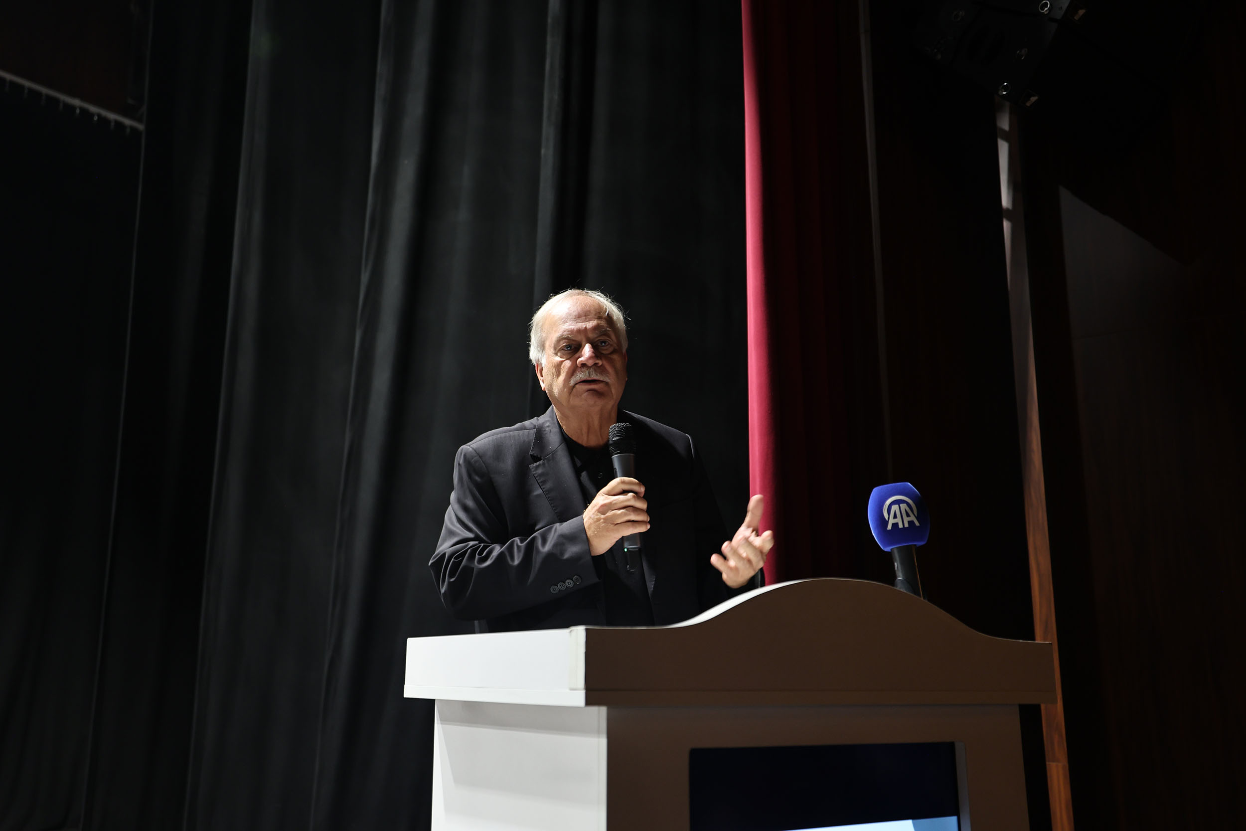25. Uluslararası Sapanca Şiir Akşamları başladı