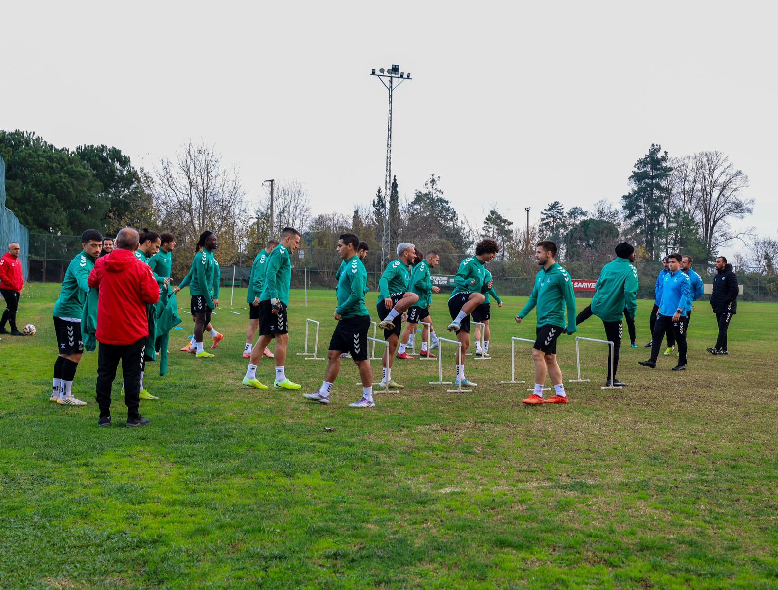“Hep birlikte Sakaryaspor’un yanında olmaya devam edeceğiz”