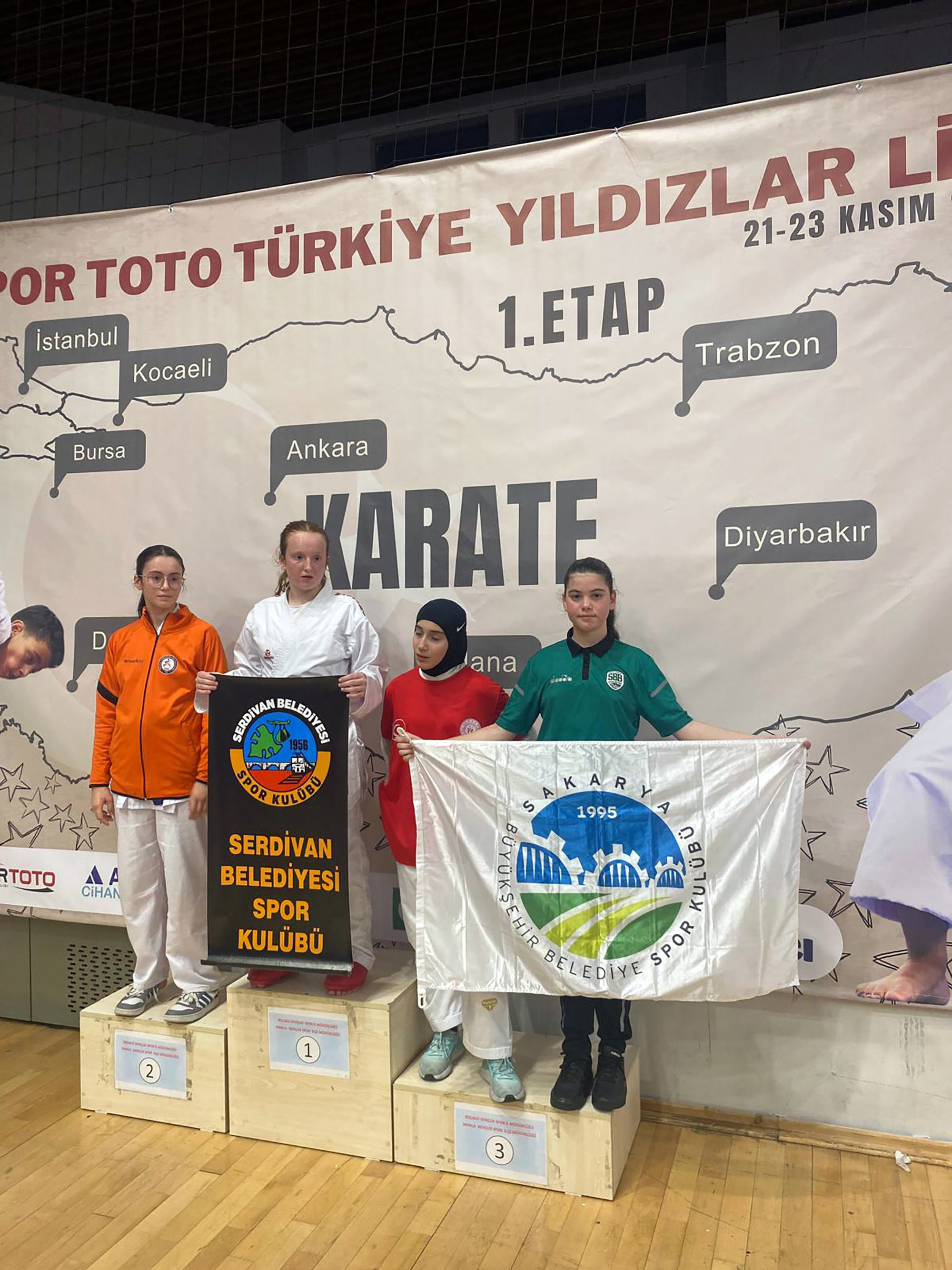 Büyükşehirli sporculardan madalya yağmuru: Başarıları göz dolduruyor…