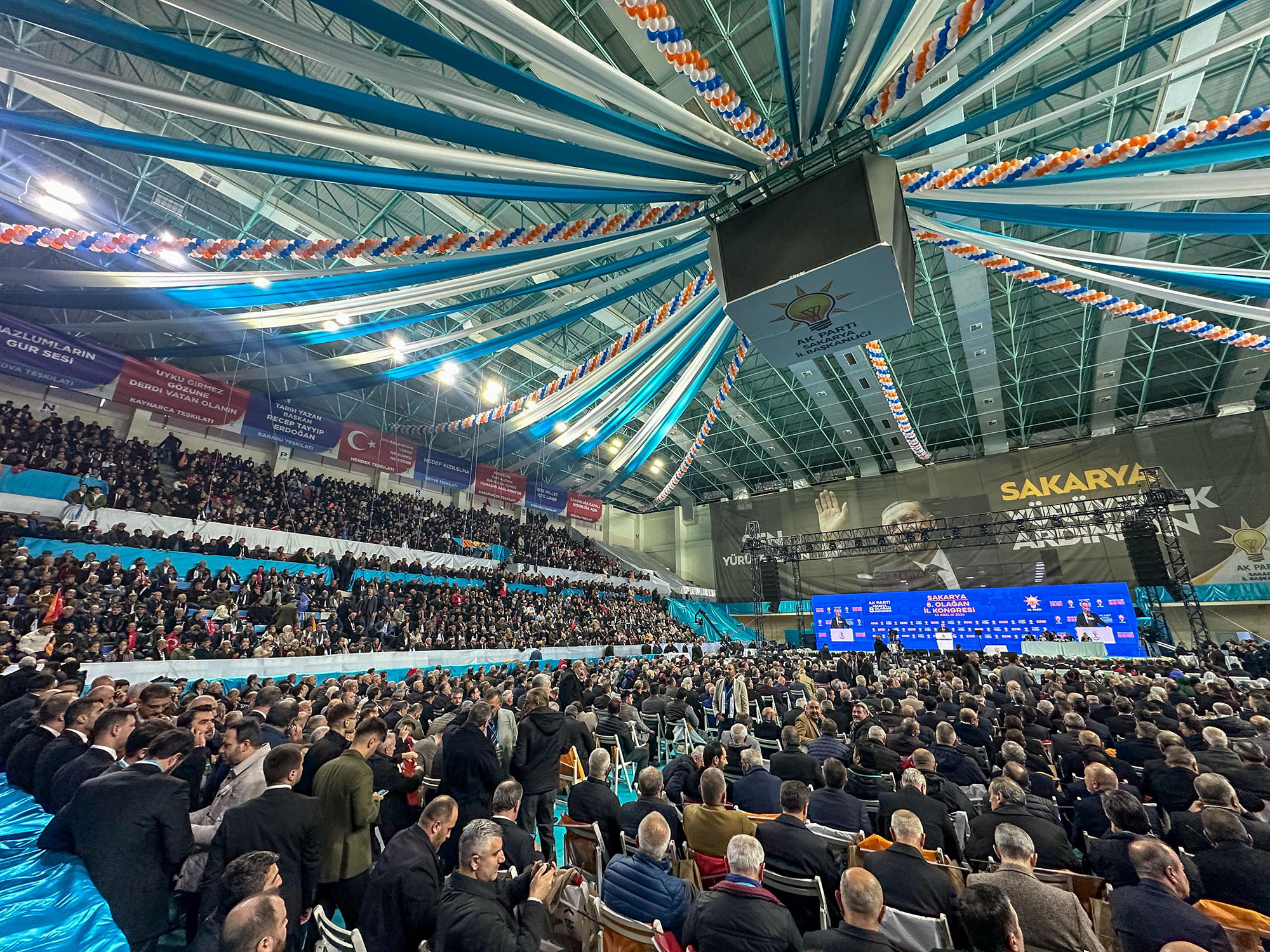 “Davamızın ve liderimizin yanında olmaya devam edeceğiz”