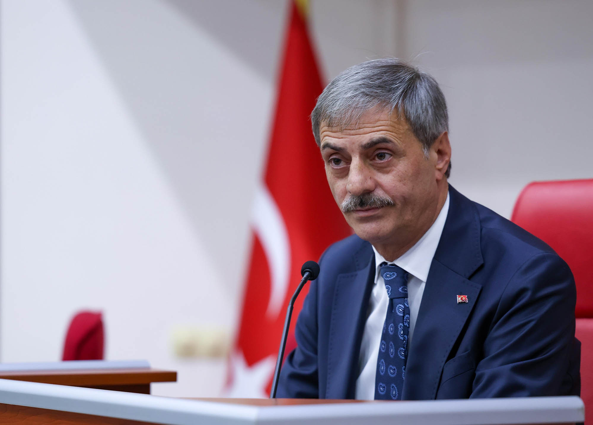 Yusuf Alemdar başkanlığında ilk meclis: “Sakarya’nın kalkınması, milletimizin refahı için yorulmadan çalışacağız”