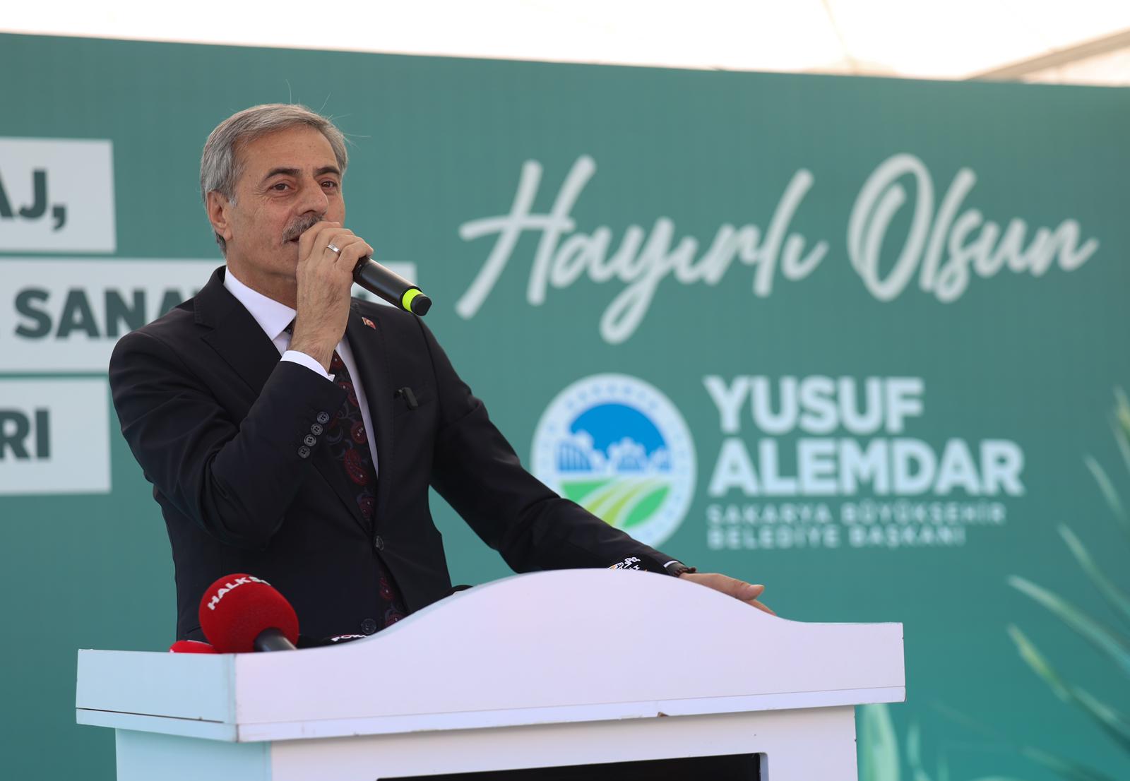 8. Uluslararası Peyzaj, Süs Bitkileri, Bahçe Sanatları ve Ekipmanları Fuarı kapılarını açtı