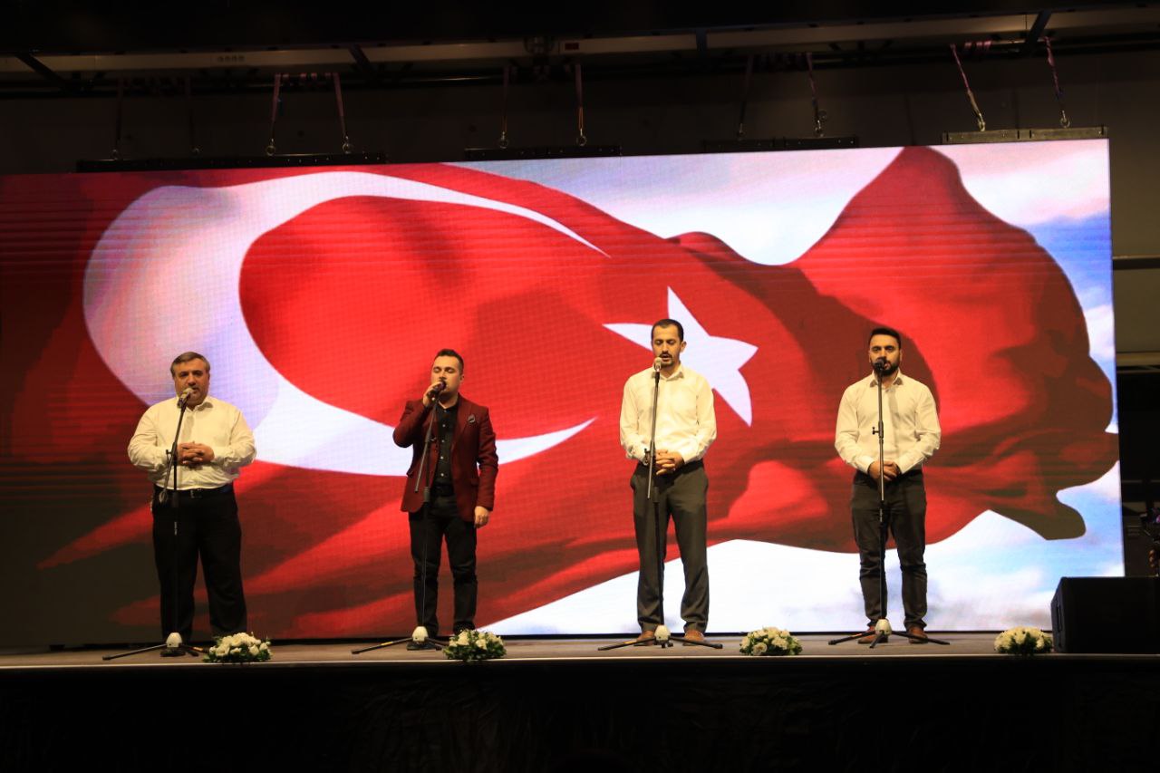 17 Ağustos depreminin 22. Yılı Büyükşehir Belediyesi’nin düzenlediği etkinlikle anıldı