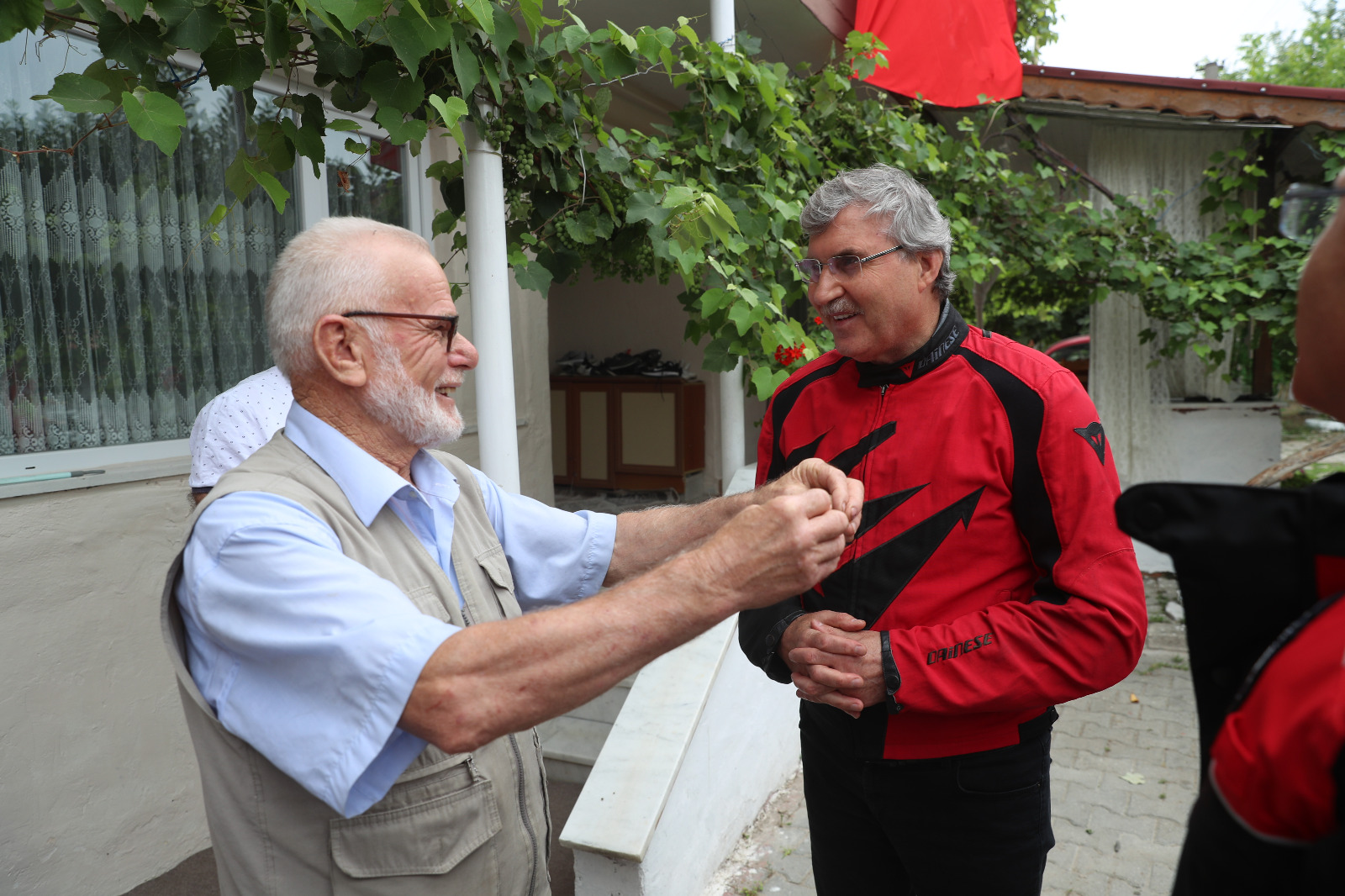 “Şehitlerimizin ruhu şad olsun”