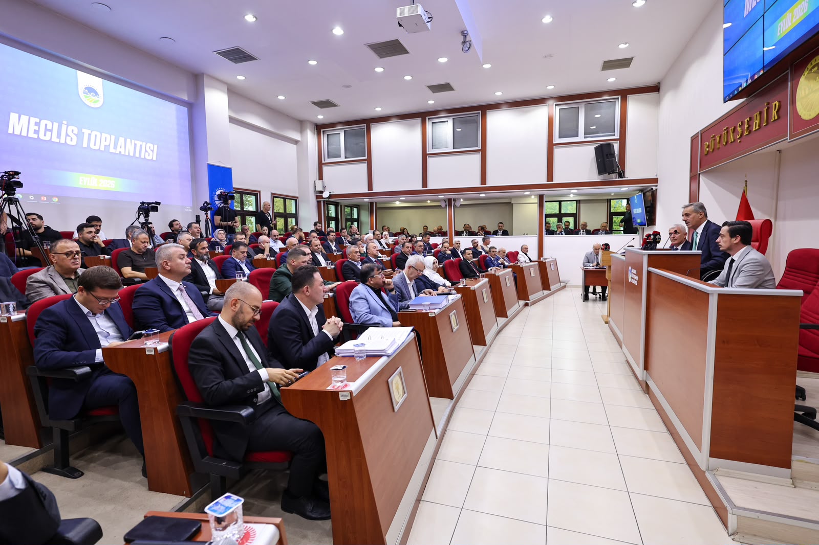 Sakarya’da 450 milyon TL’lik yatırıma meclis onayı: Çevreci ve son teknoloji otobüsler geliyor