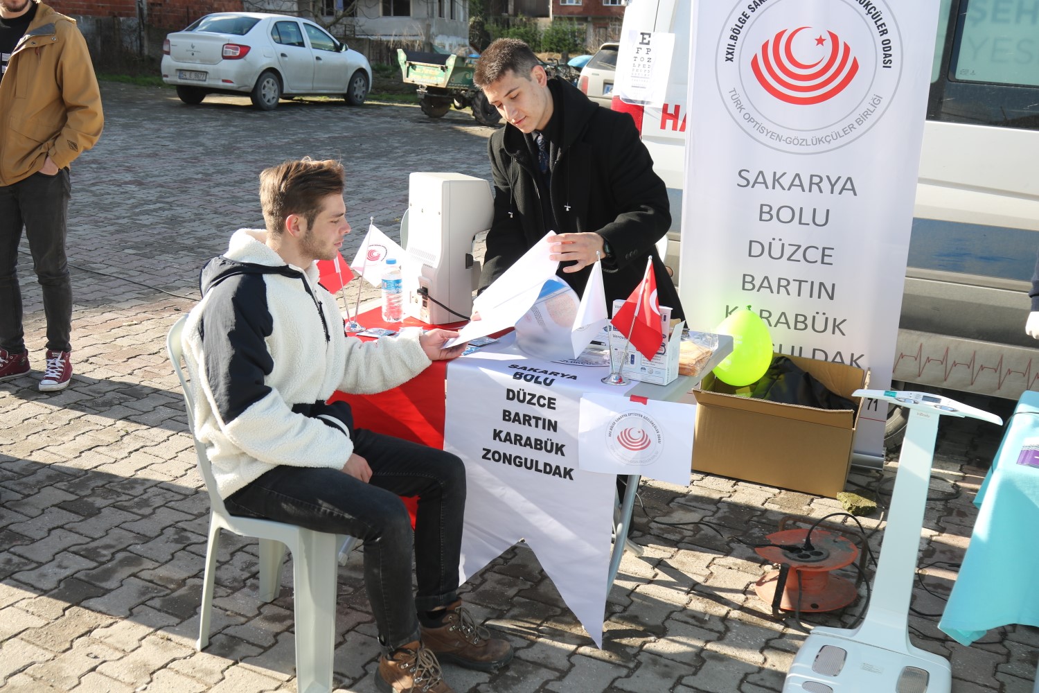 Bu sokakta şifa var Büyükşehir projesi ilk durağında 500 kişiyi ağırladı