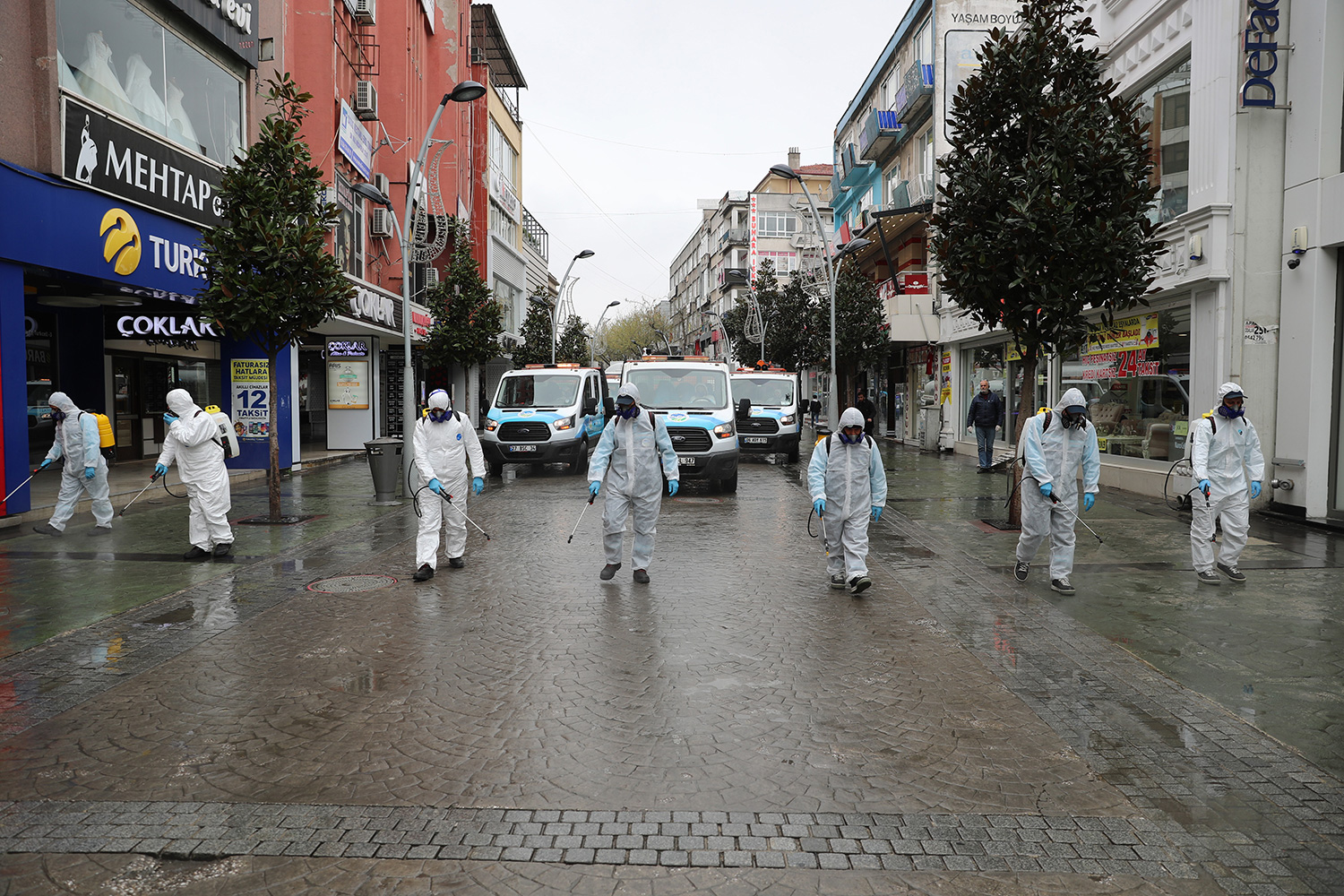 Şehir Merkezinde dezenfekte seferberliği