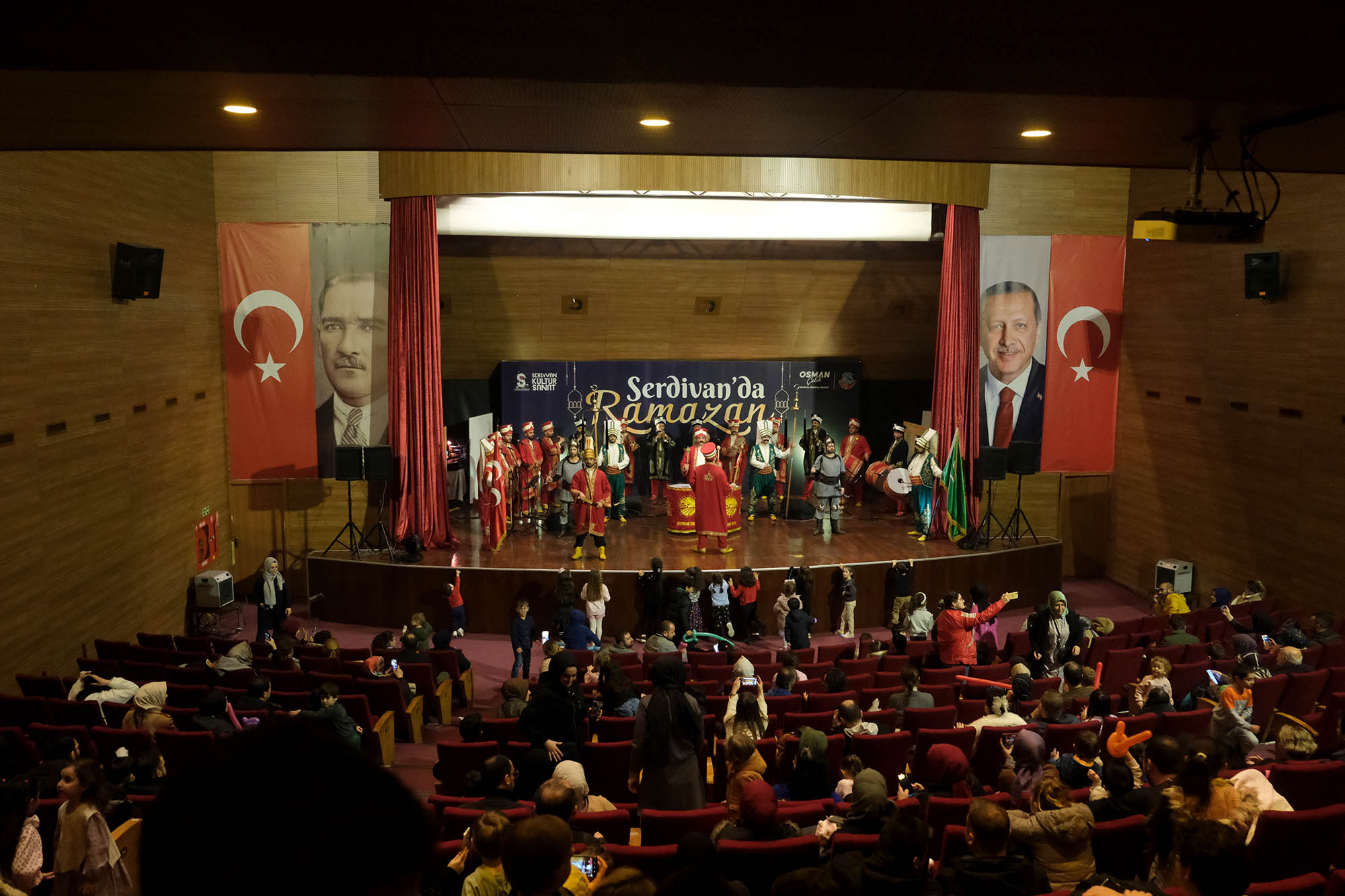 Mehter konseri Ramazan’a coşku kattı: Eski eserlerle tarihe yolculuk