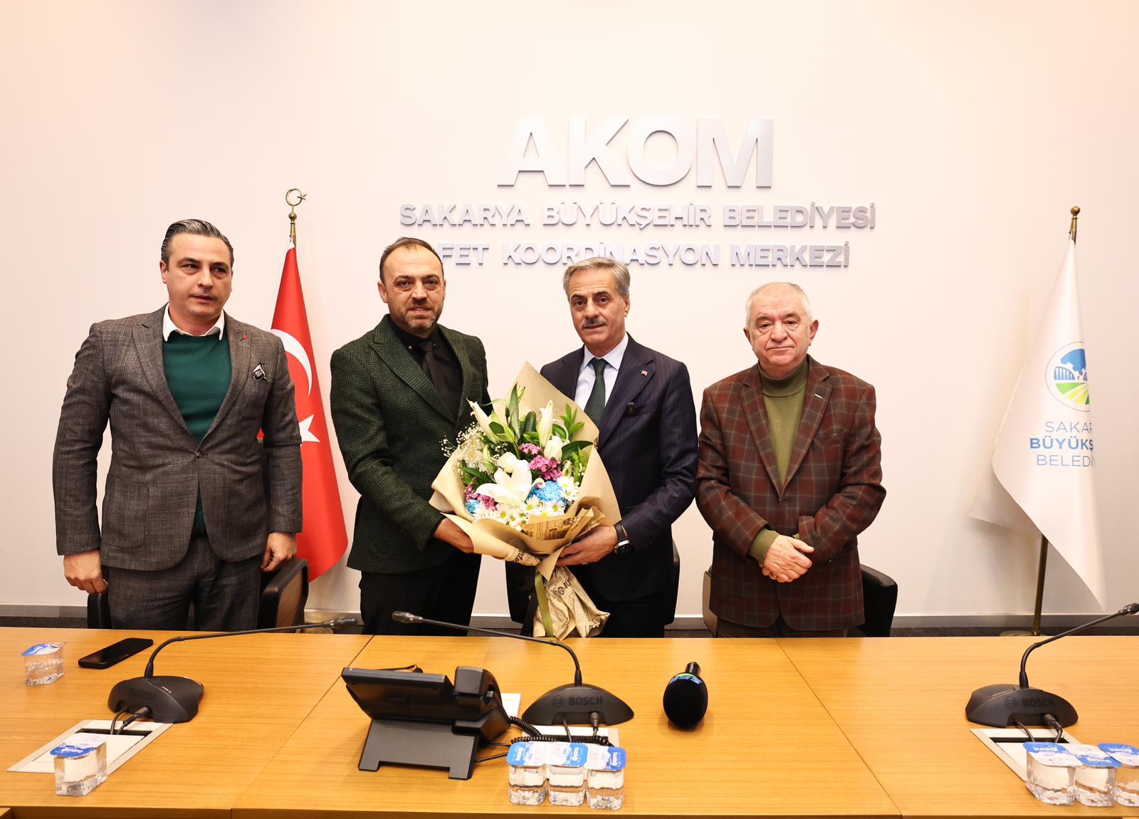 Yusuf Alemdar, Sakaryaspor’un yeni yönetimine başarılar diledi: “Bu şehir takımına sahip çıkar”