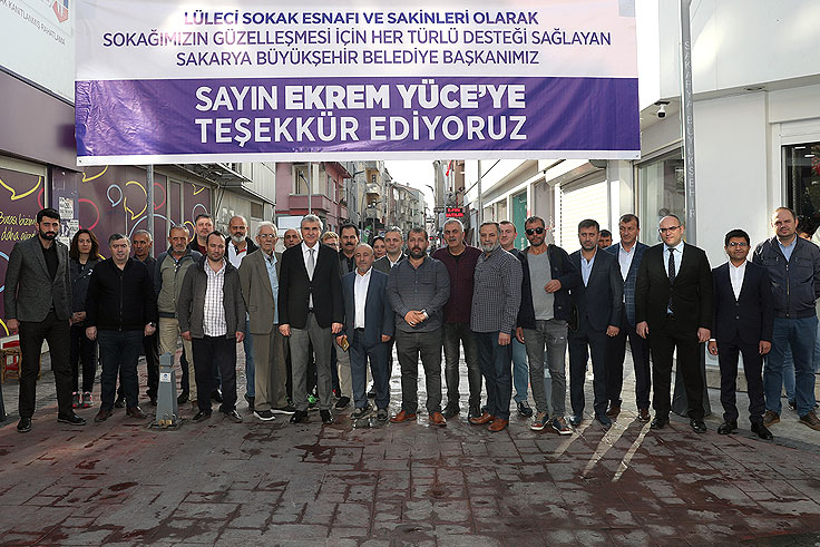 “Lüleci Sokak’a hayırlı olsun”