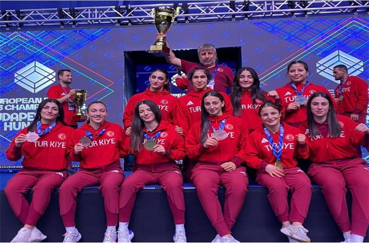 Büyükşehir her branşta başarılarına devam ediyor