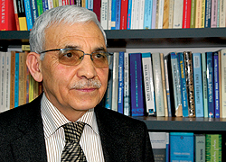 Şiire Adanmış Bir Ömür